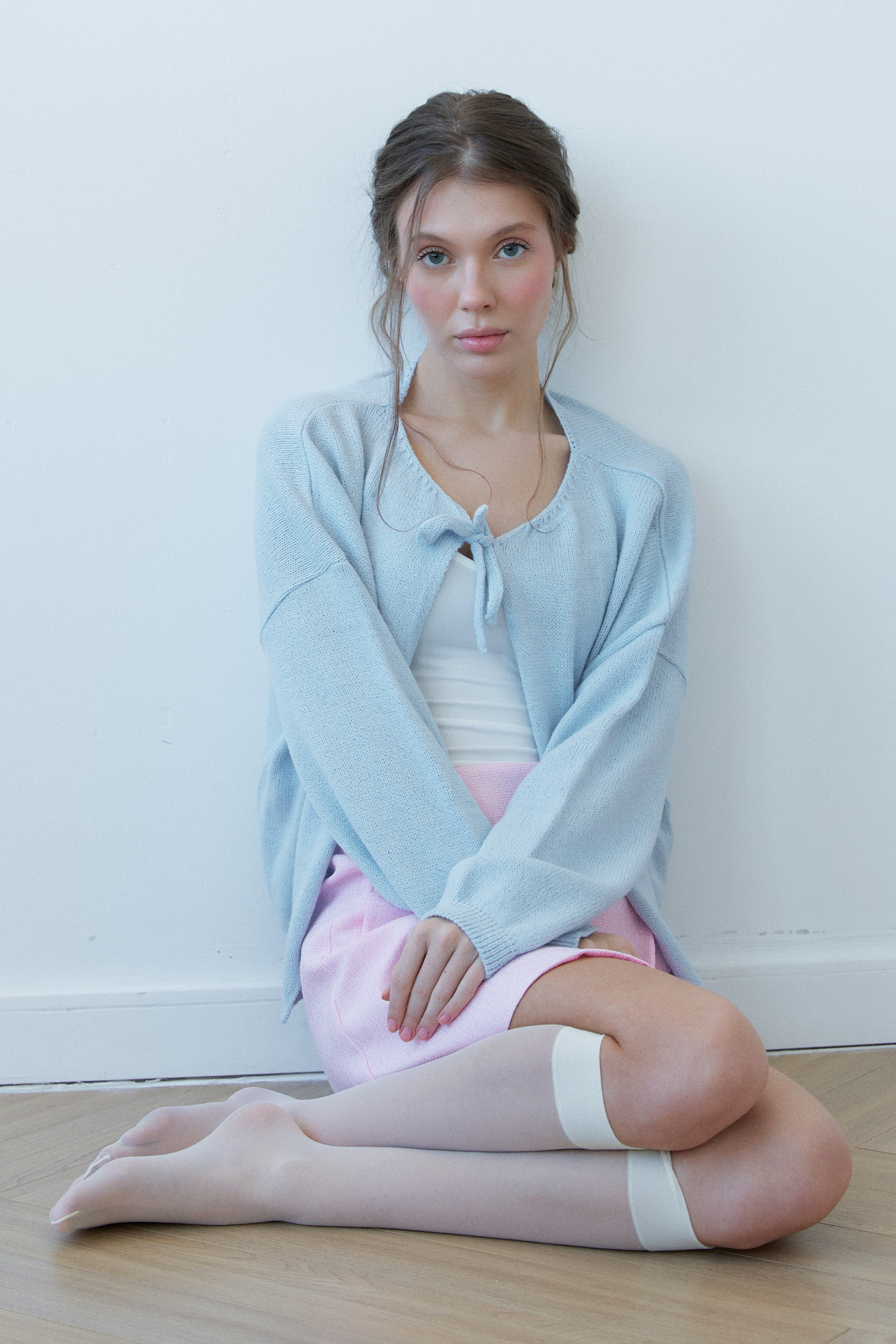 BOOK. MONSTERA MODELS