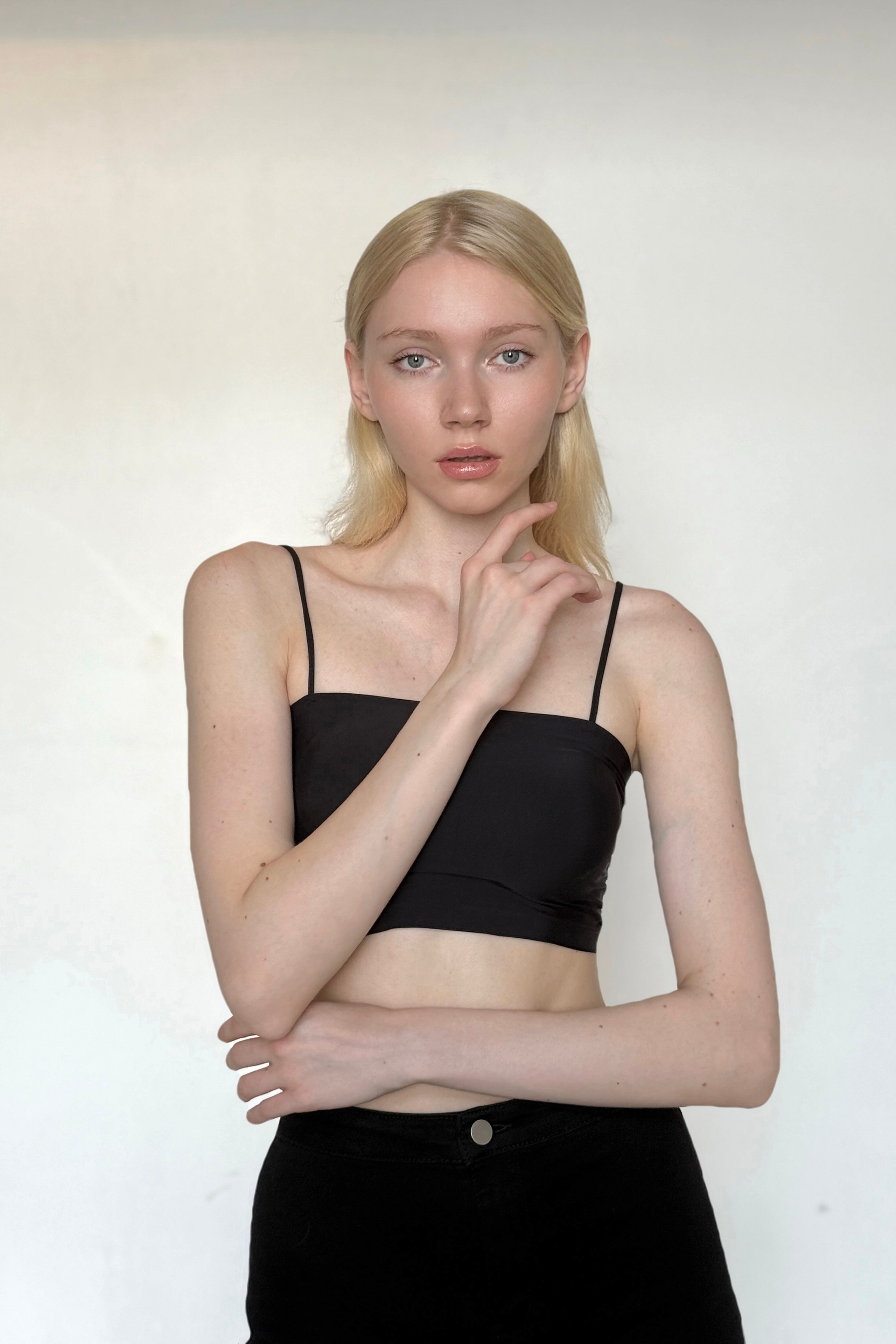 SNAPS. MONSTERA MODELS