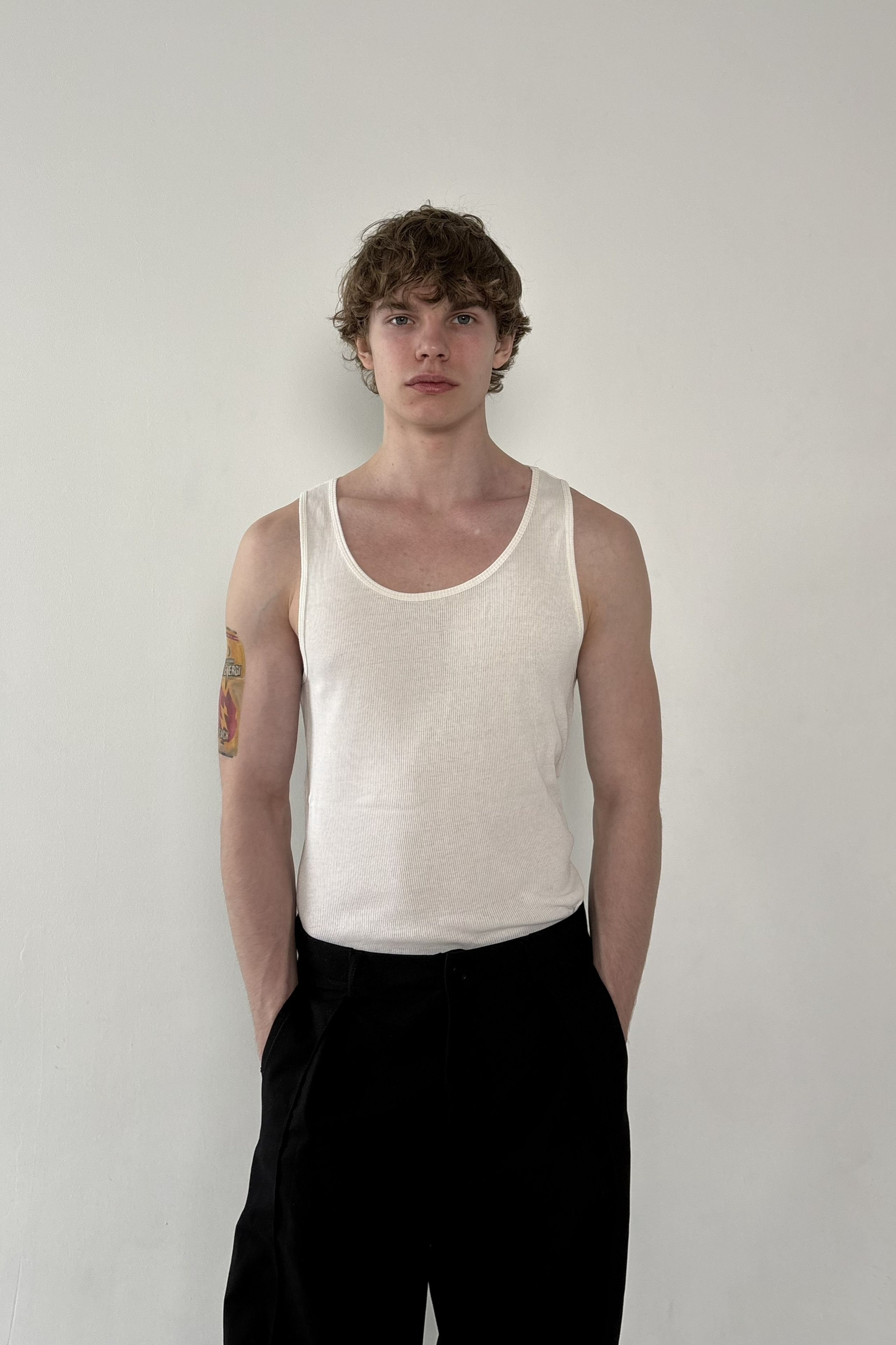 SNAPS. MONSTERA MODELS