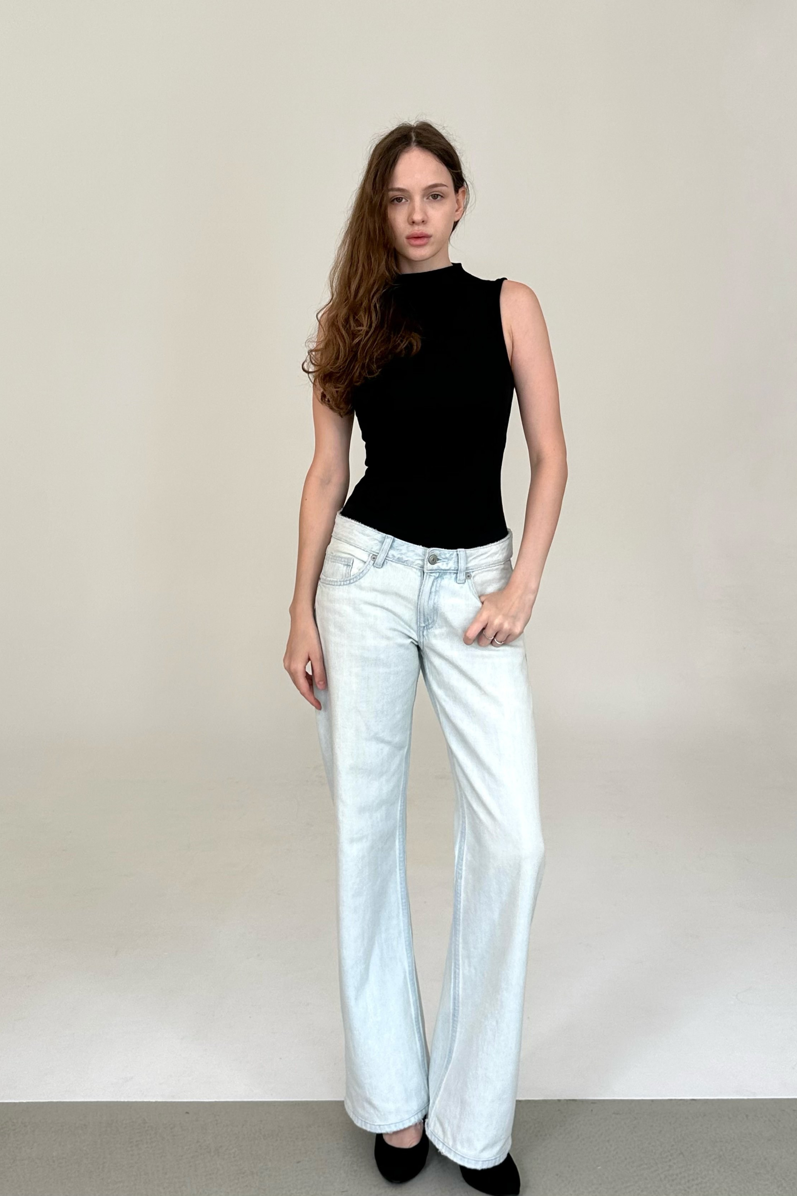 SNAPS. MONSTERA MODELS