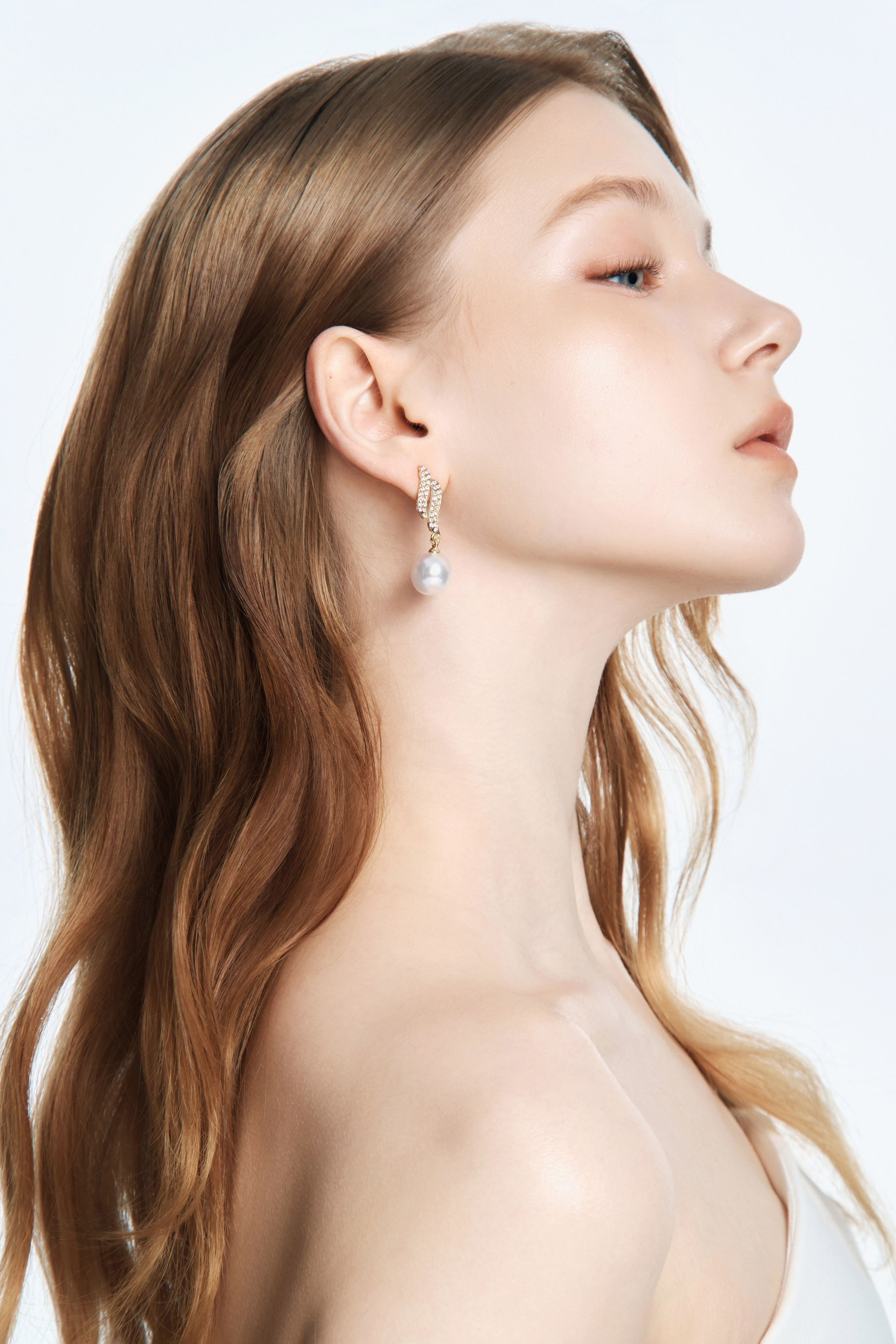 BOOK. MONSTERA MODELS