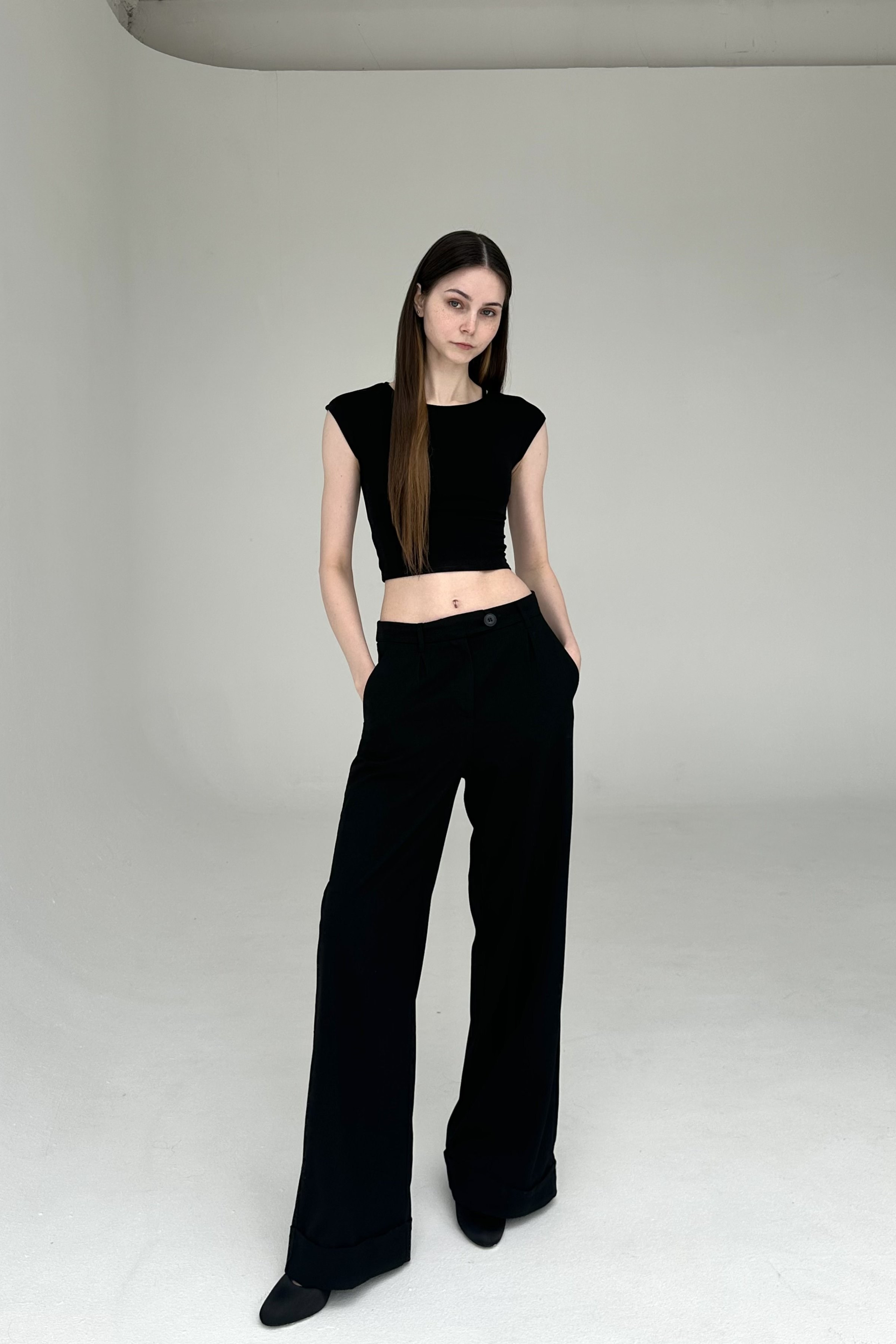 SNAPS. MONSTERA MODELS