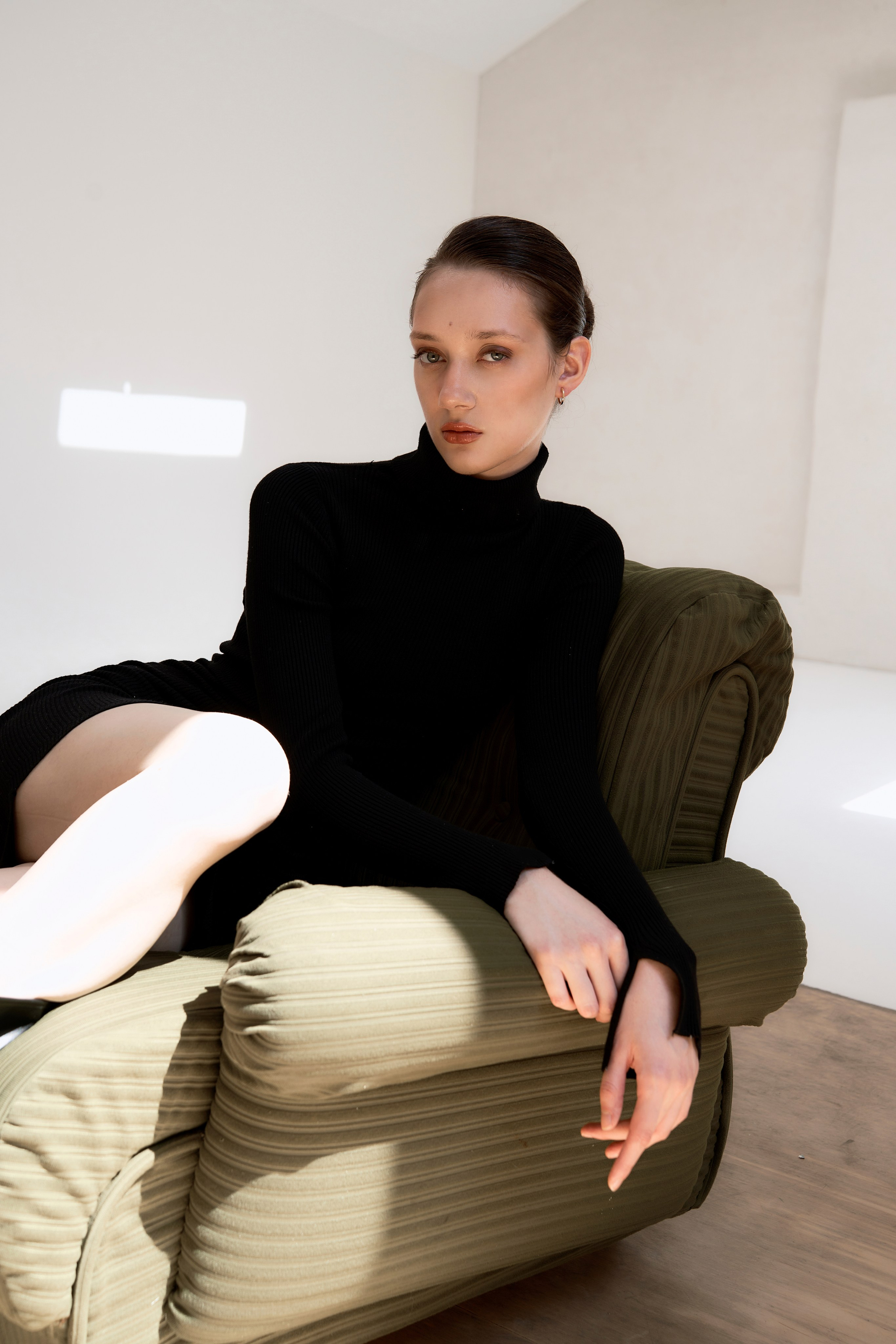 BOOK. MONSTERA MODELS