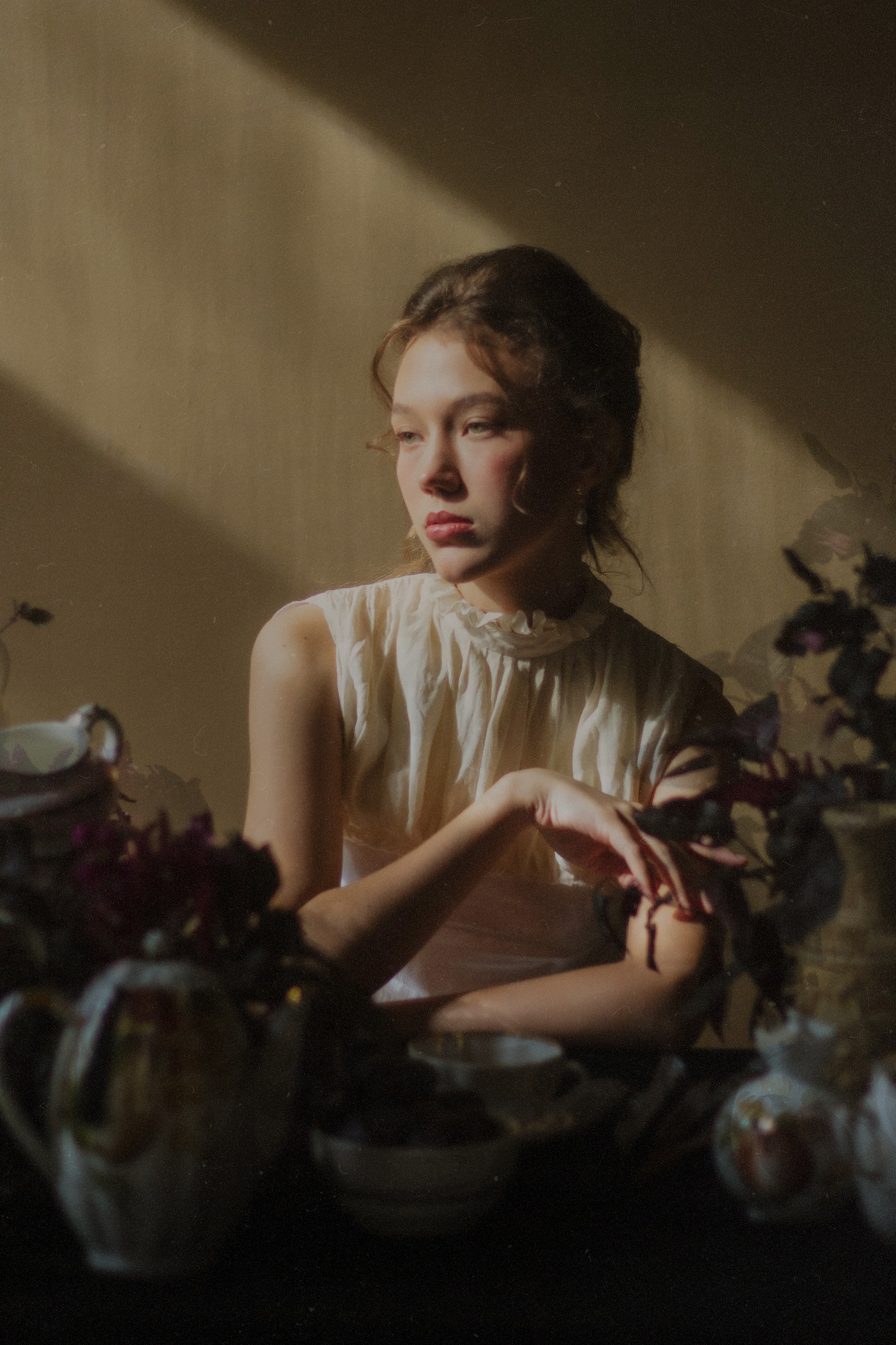 BOOK. MONSTERA MODELS