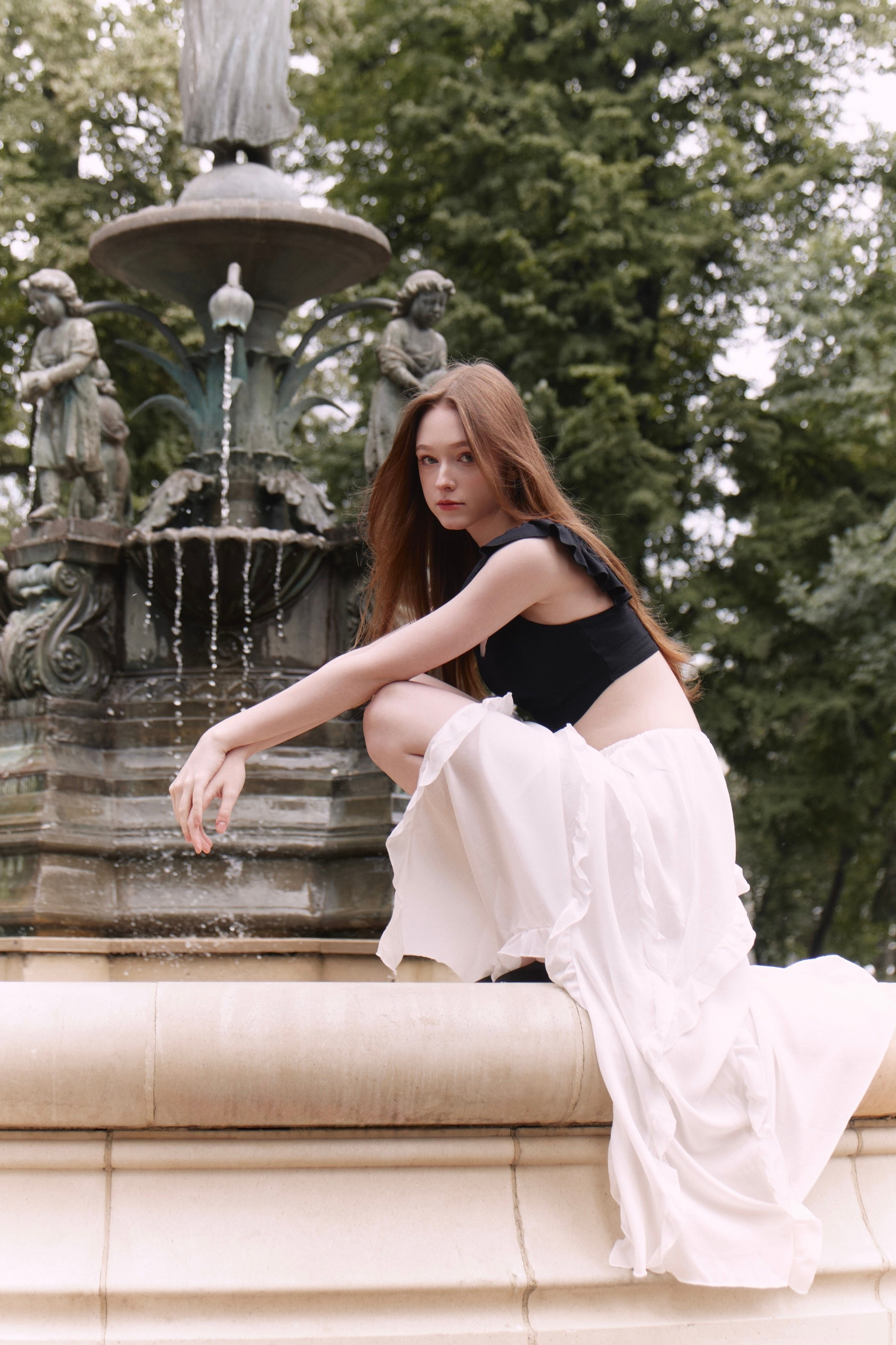 BOOK. MONSTERA MODELS