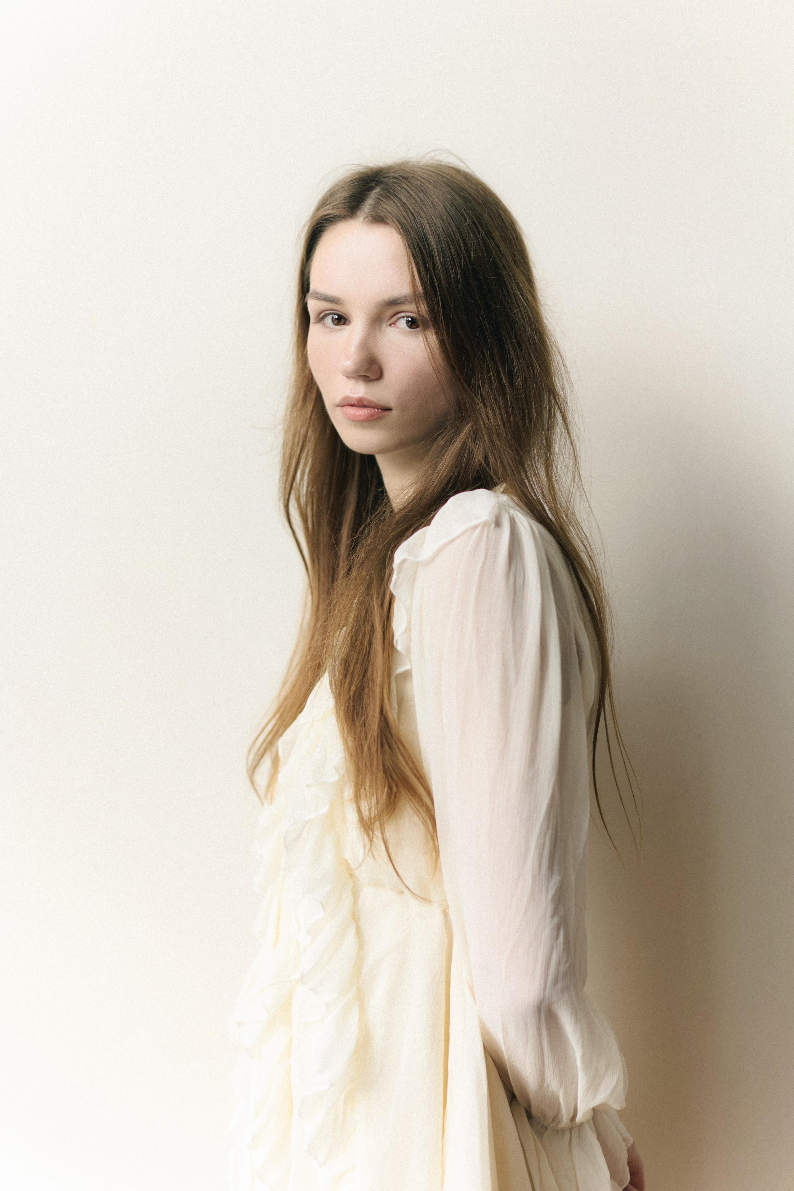 BOOK. MONSTERA MODELS