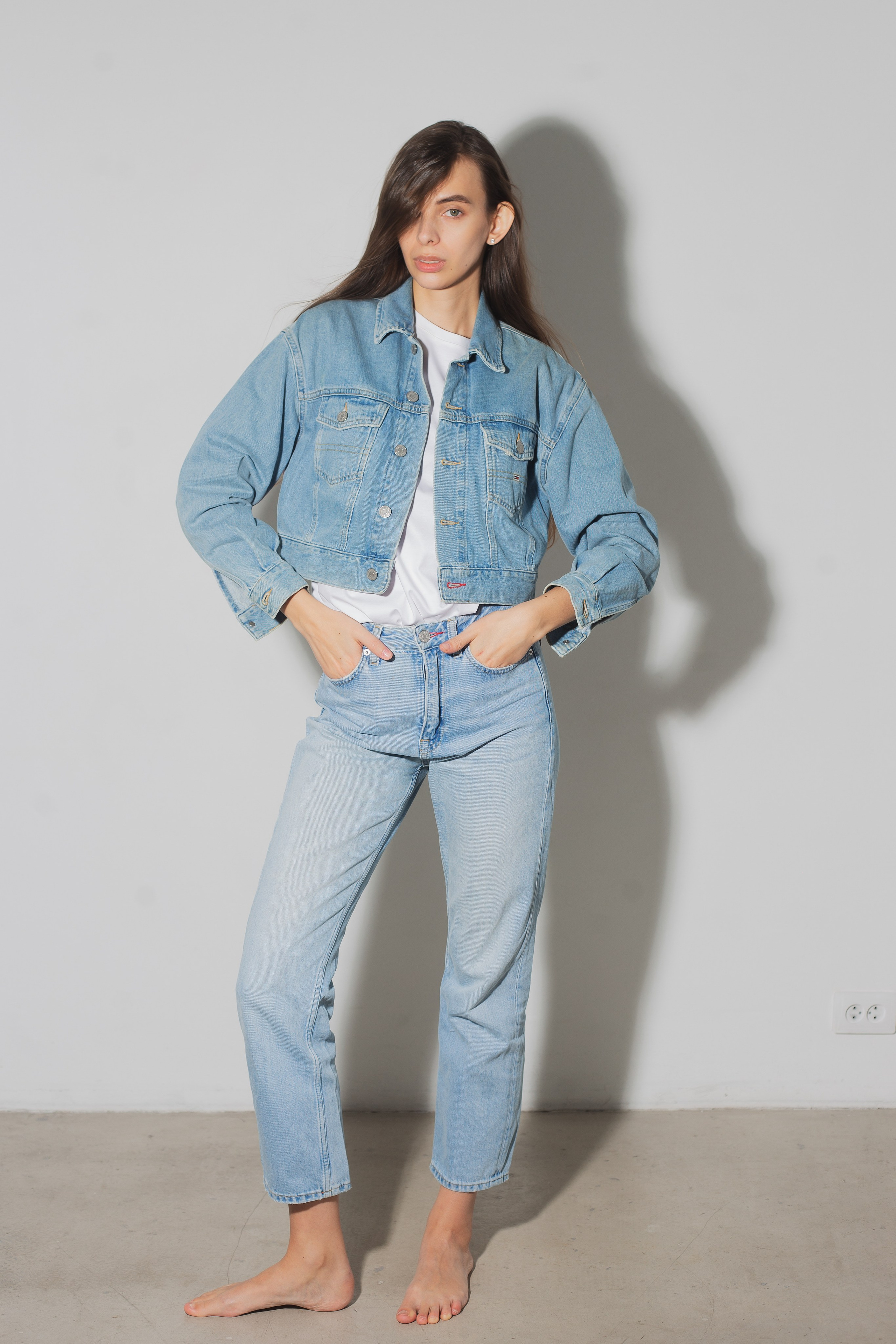 BOOK. MONSTERA MODELS