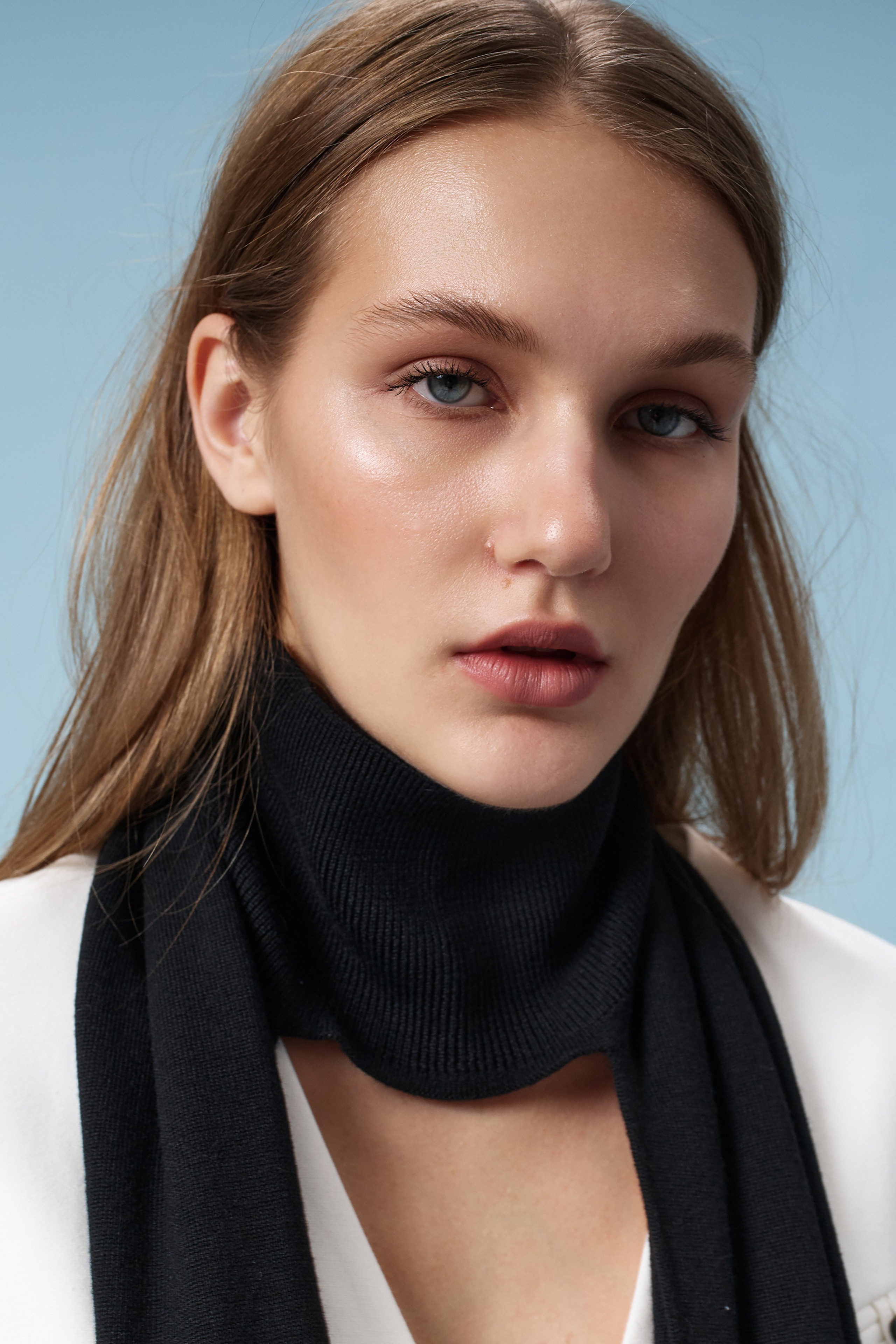 BOOK. MONSTERA MODELS