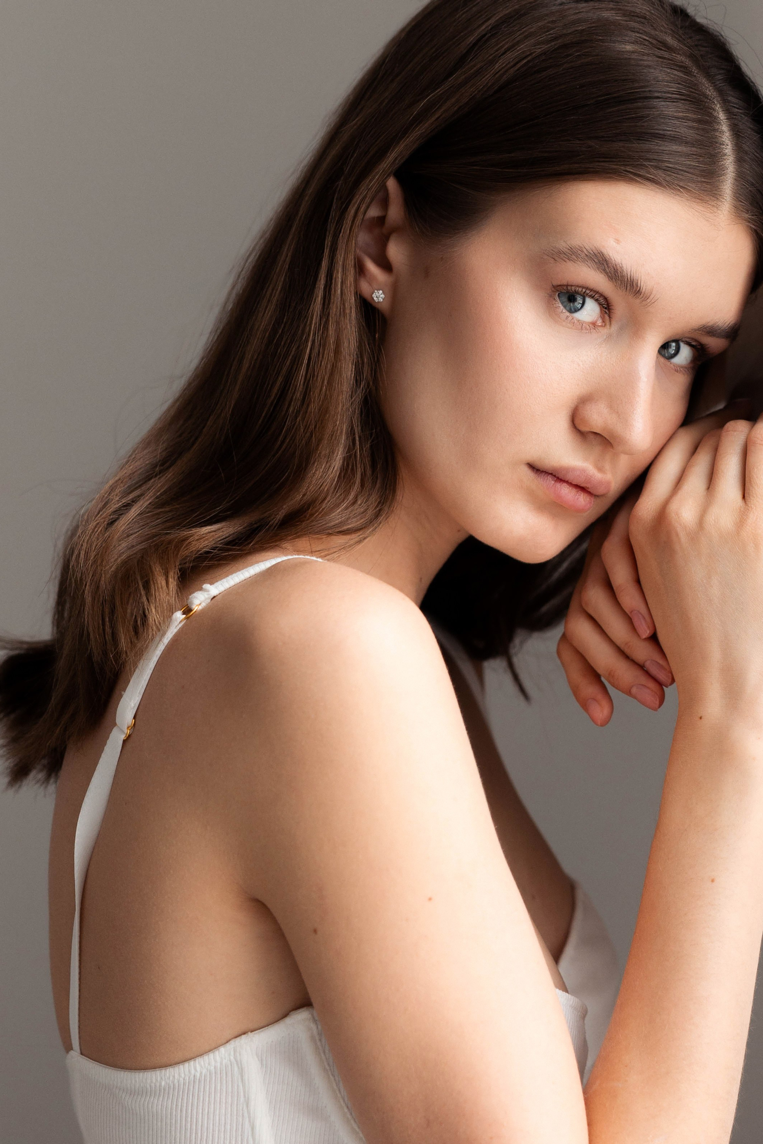 BOOK. MONSTERA MODELS