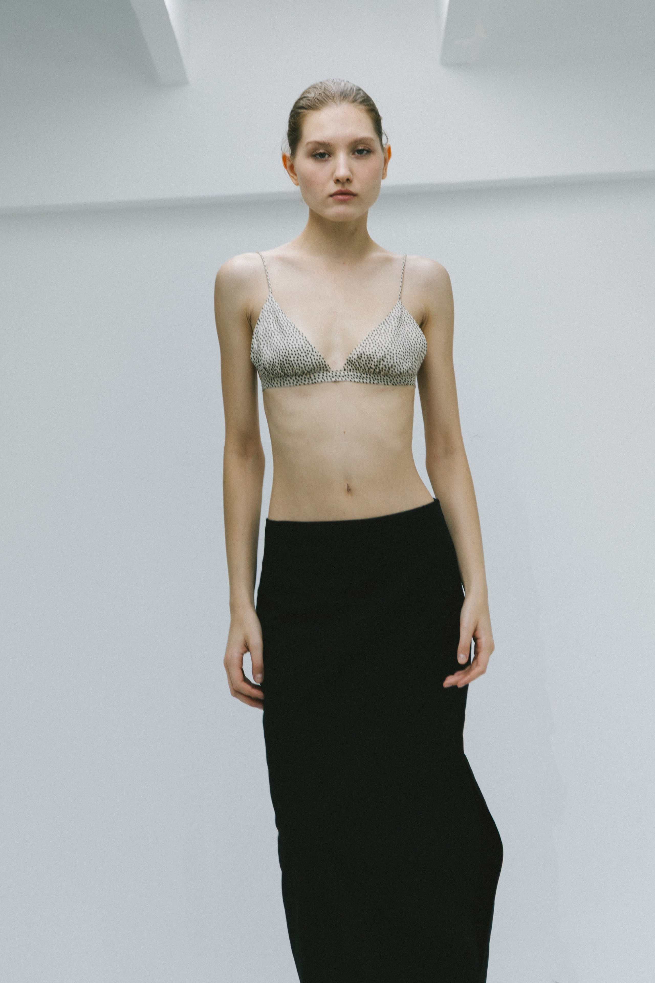 BOOK. MONSTERA MODELS