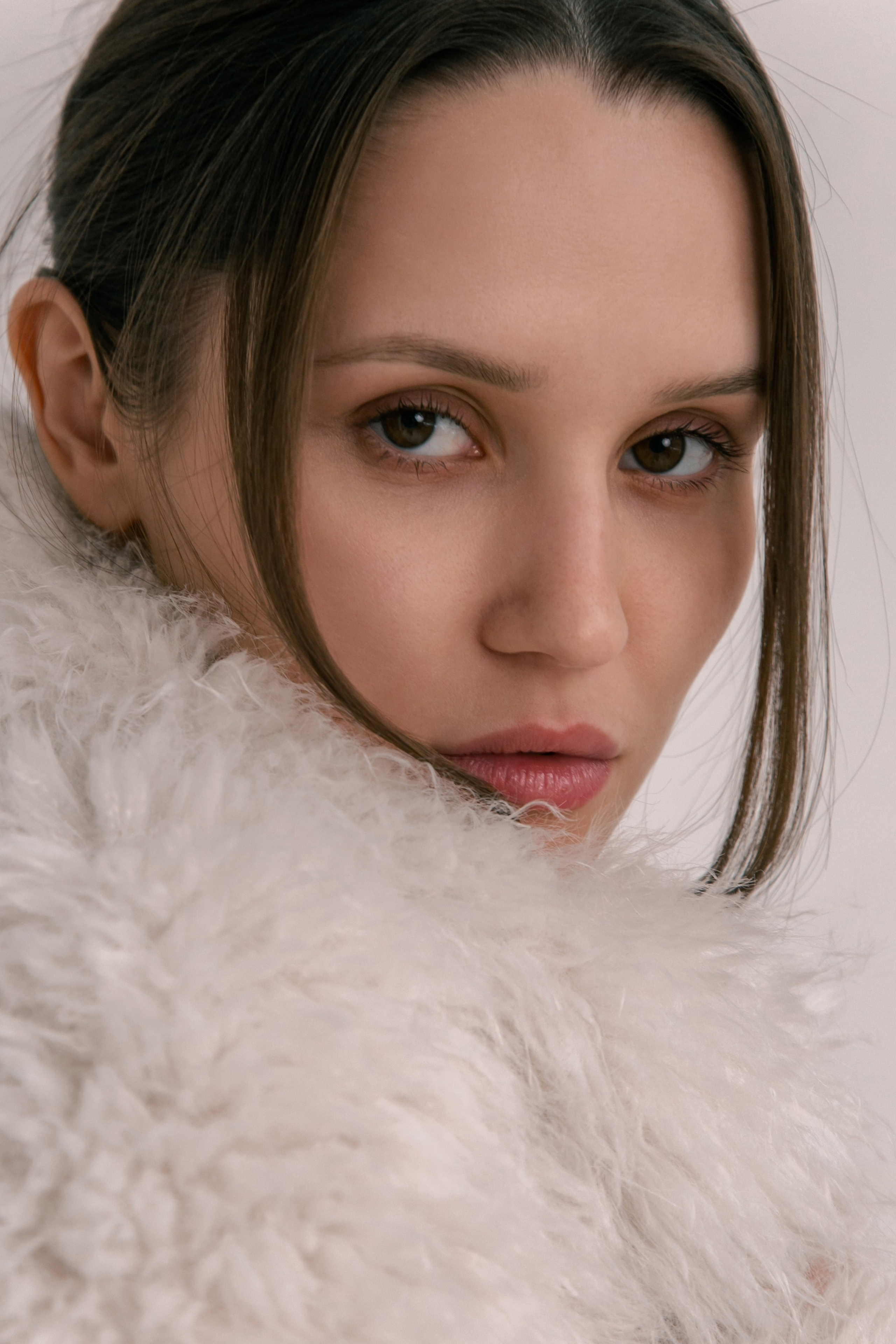 BOOK. MONSTERA MODELS