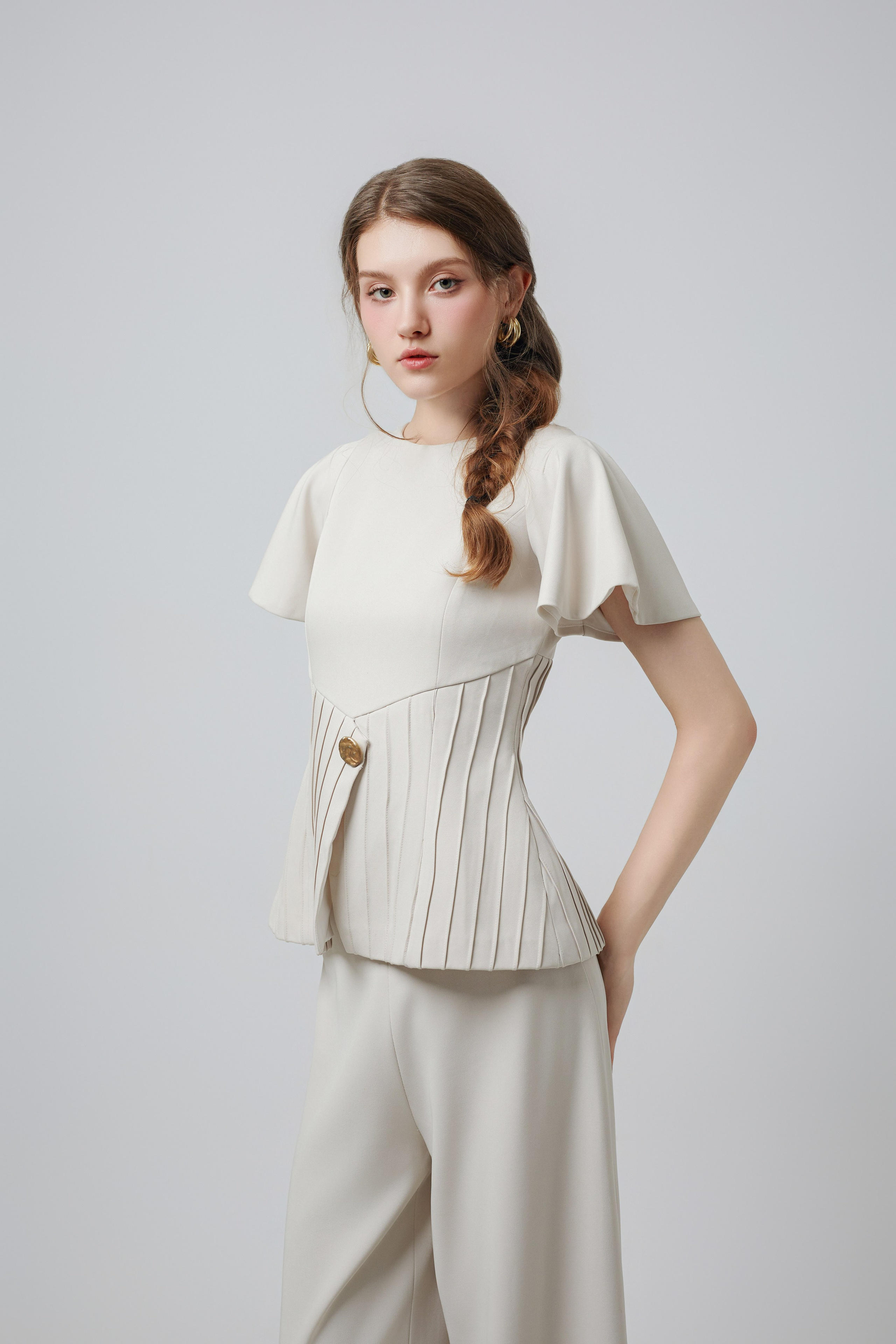 BOOK. MONSTERA MODELS