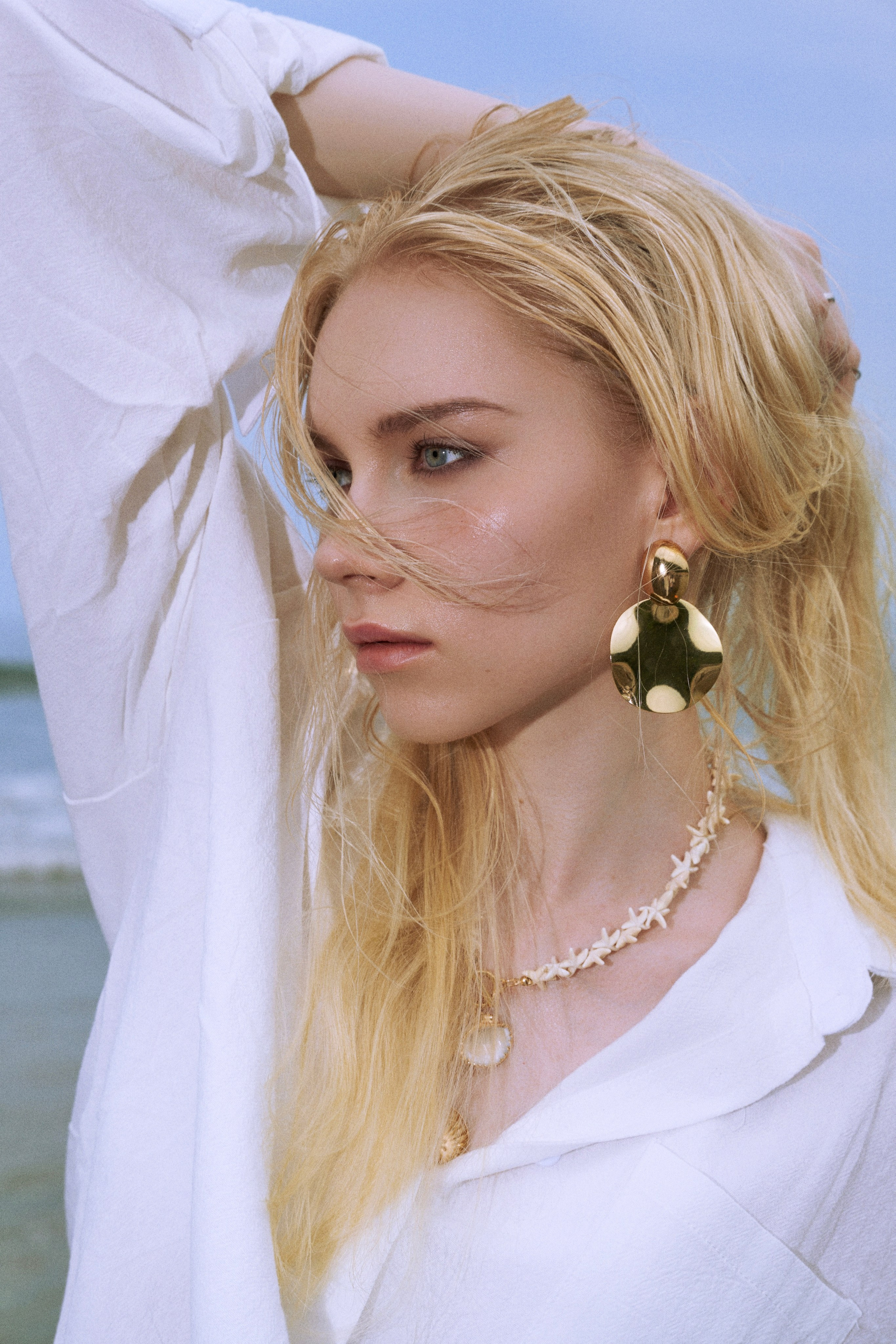 BOOK. MONSTERA MODELS