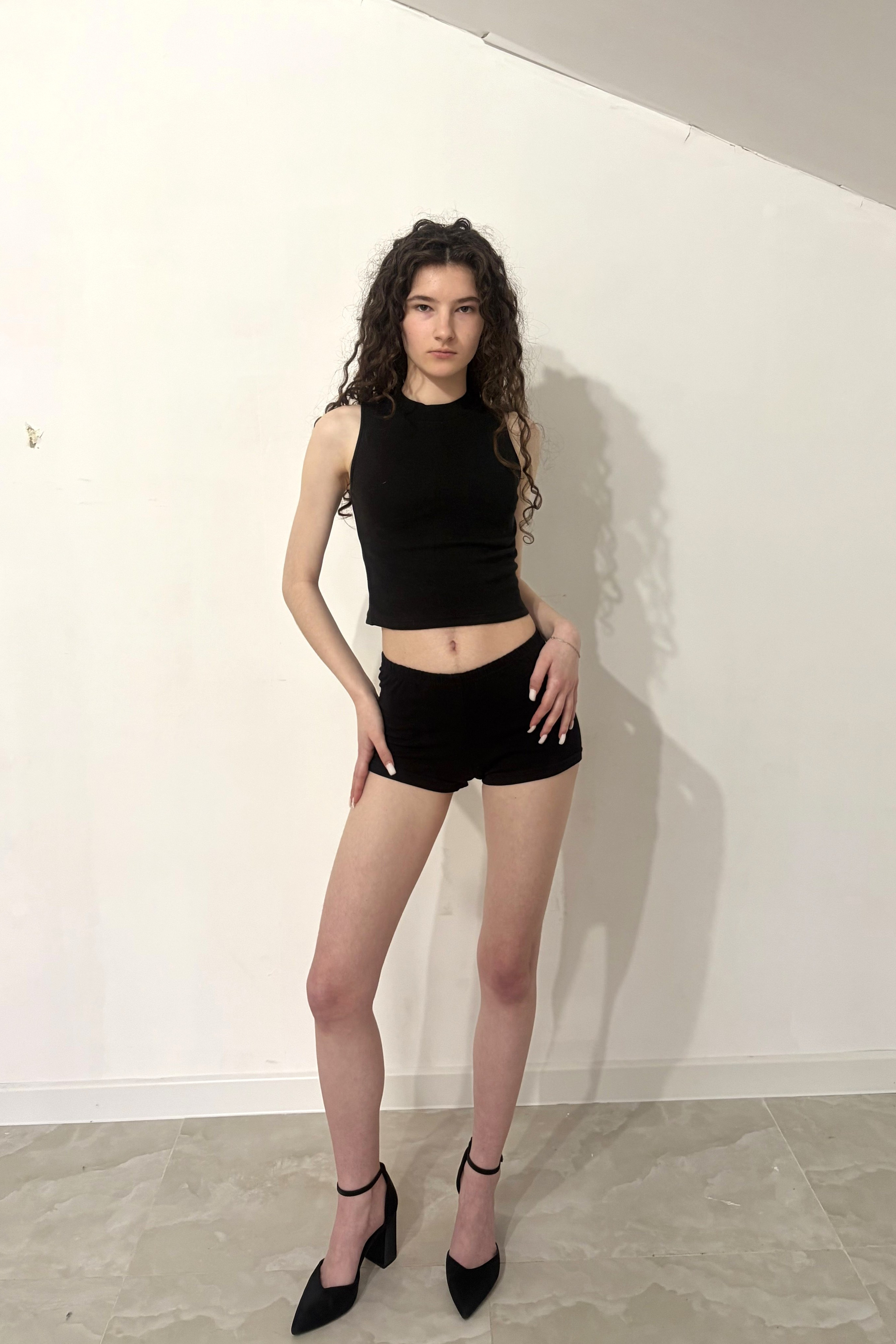 SNAPS. MONSTERA MODELS