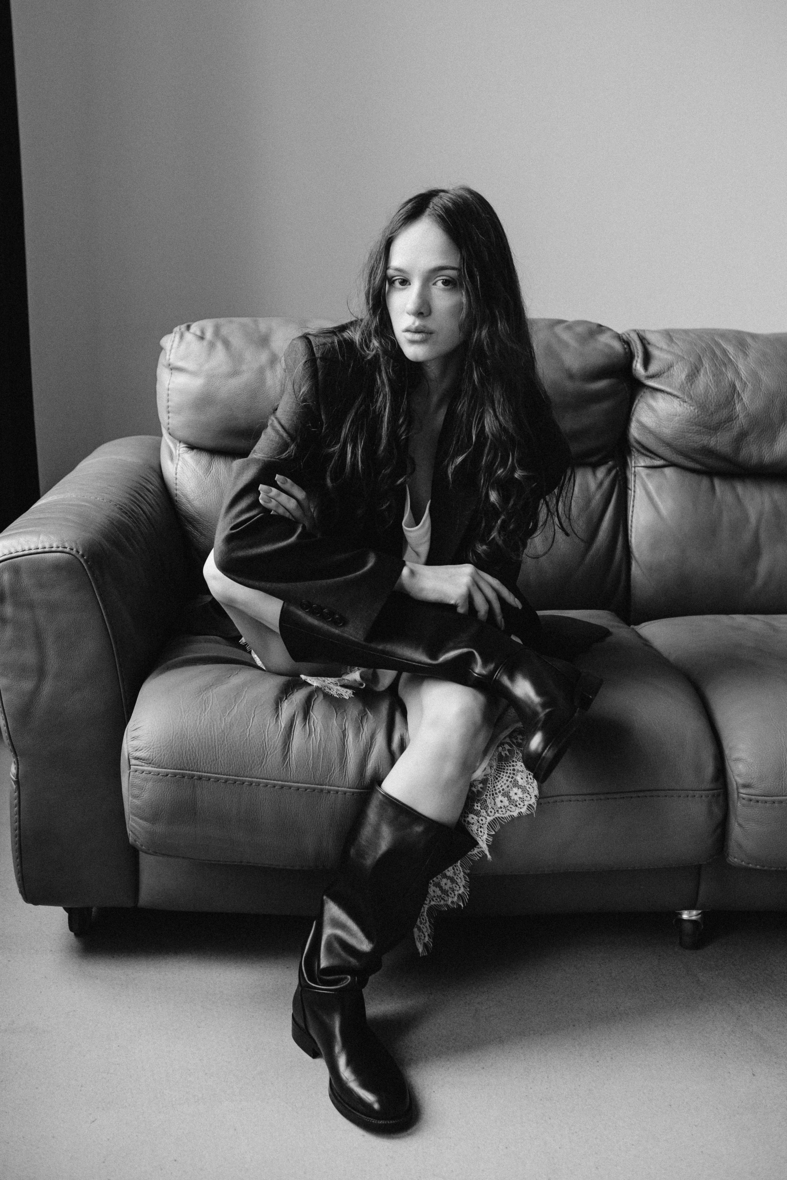 BOOK. MONSTERA MODELS