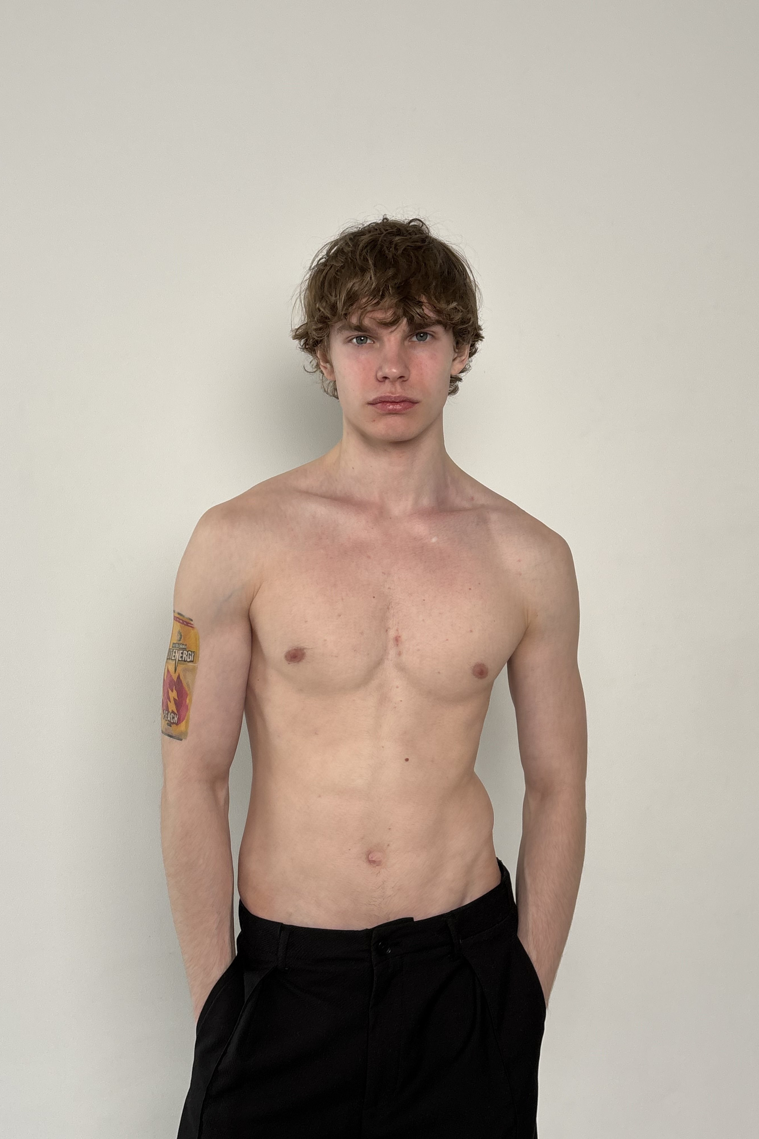 SNAPS. MONSTERA MODELS