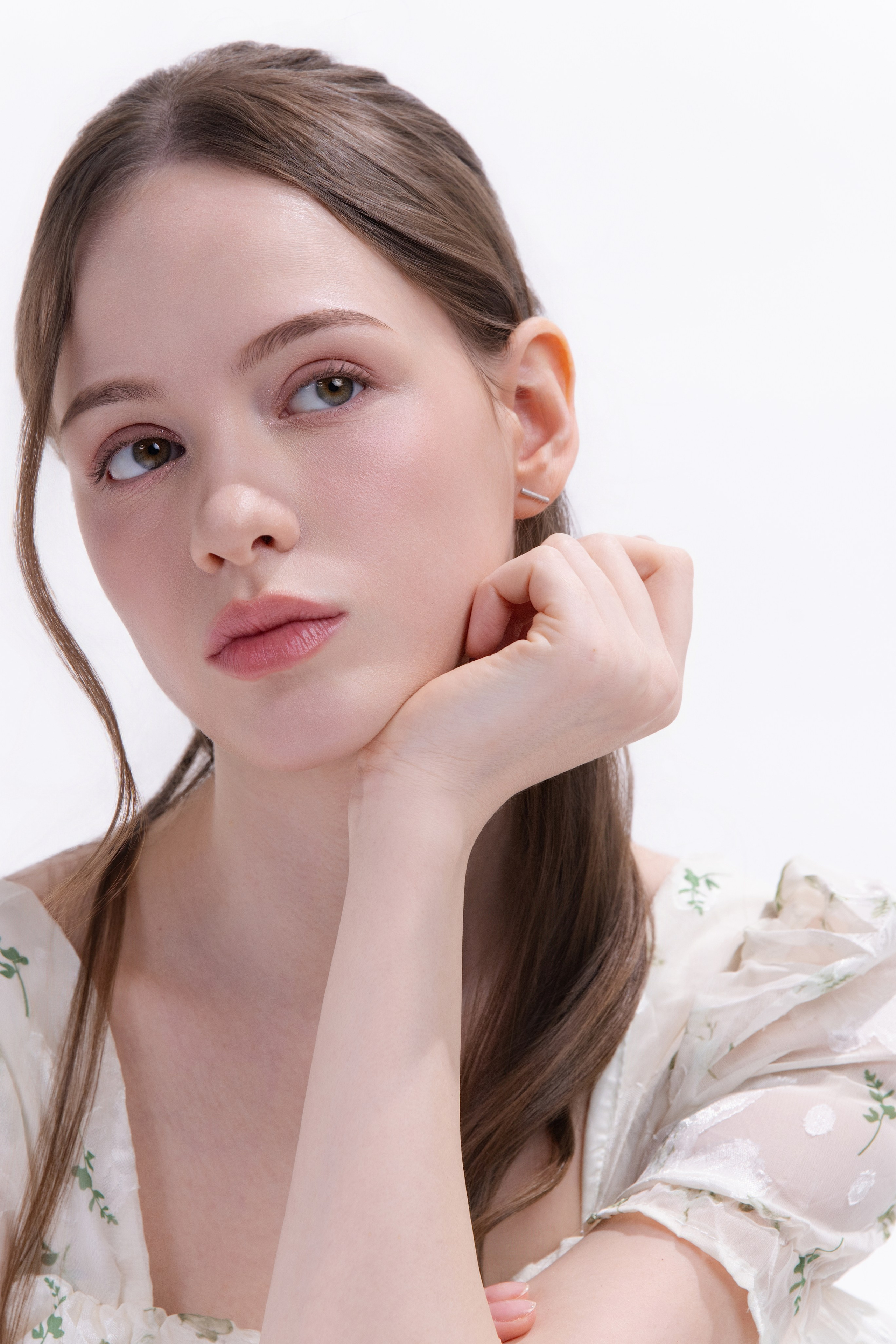 BOOK. MONSTERA MODELS