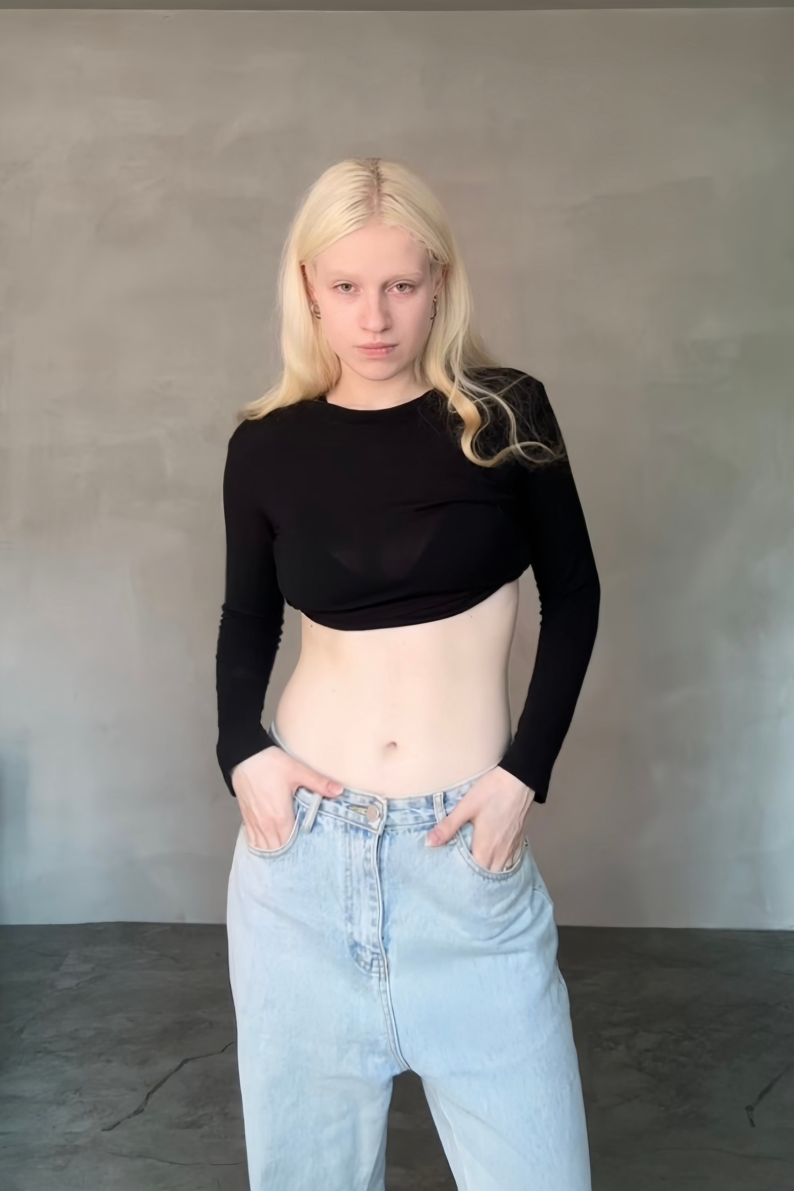 SNAPS. MONSTERA MODELS