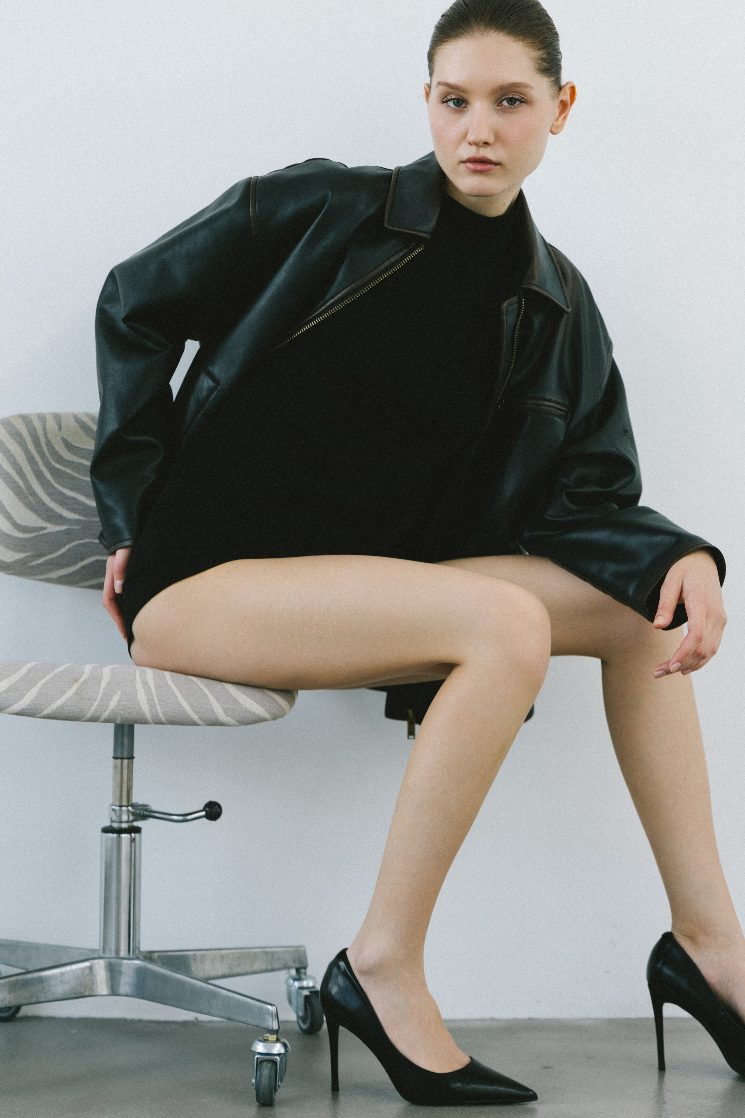 BOOK. MONSTERA MODELS