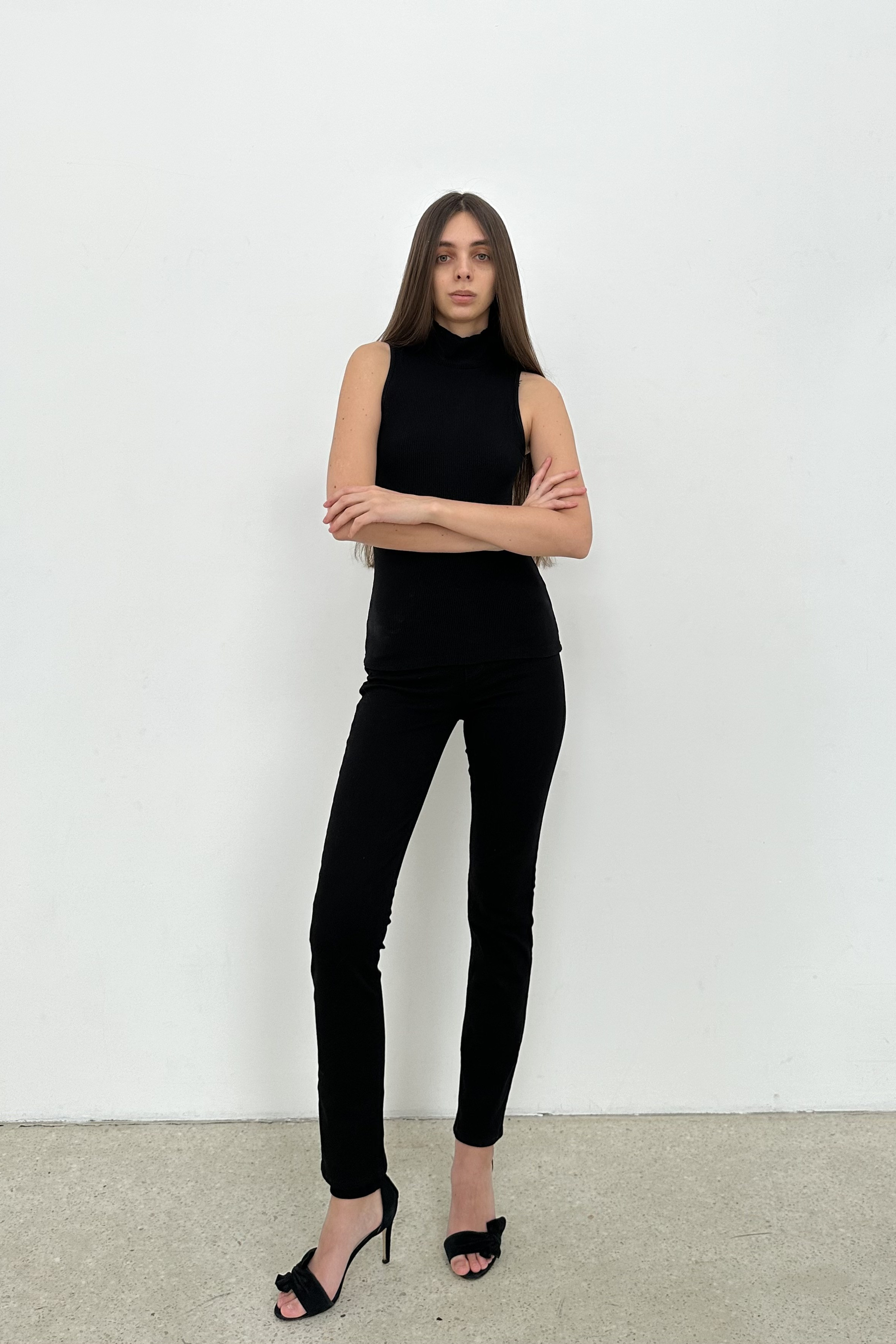 SNAPS. MONSTERA MODELS