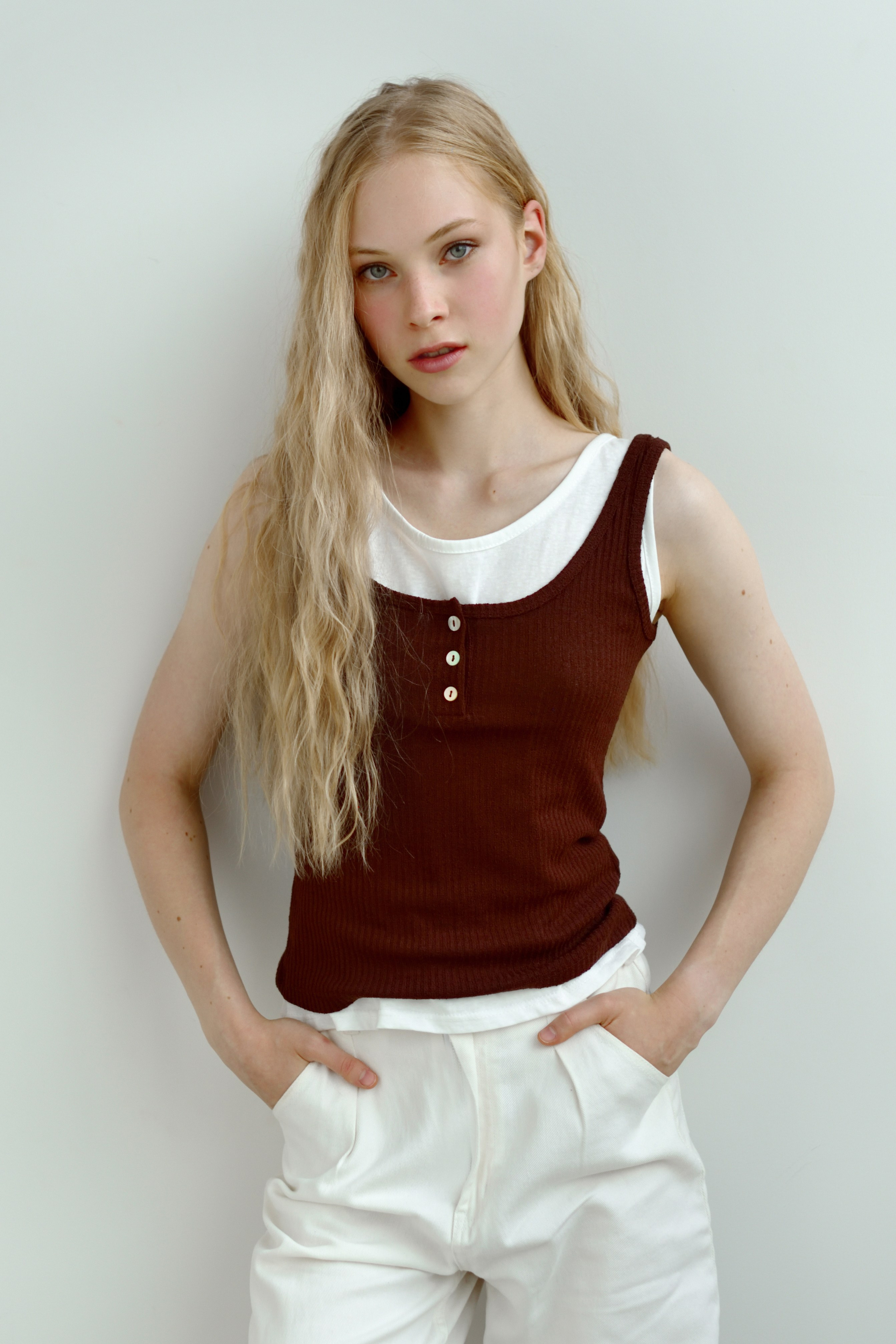 BOOK. MONSTERA MODELS