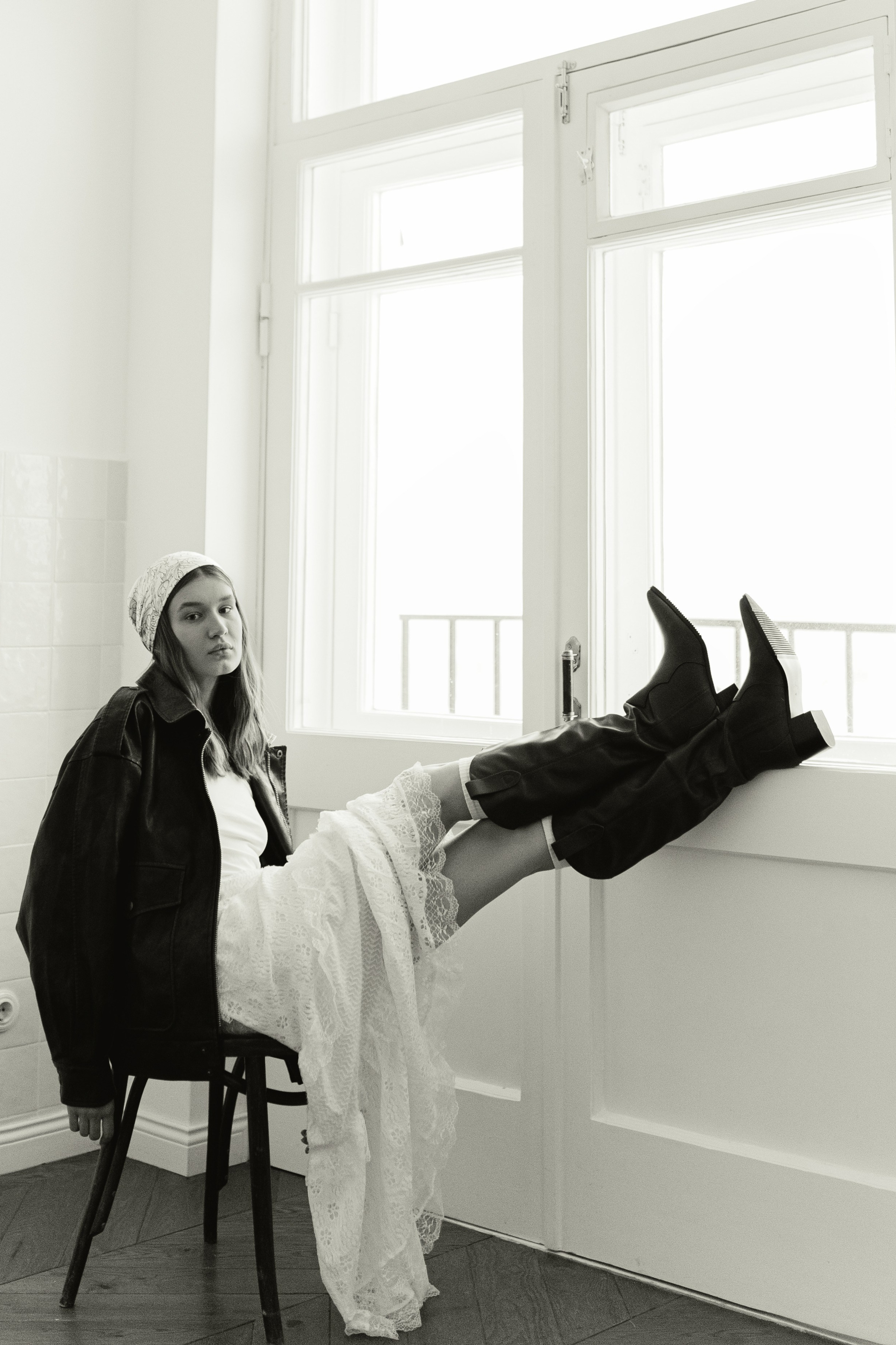 BOOK. MONSTERA MODELS