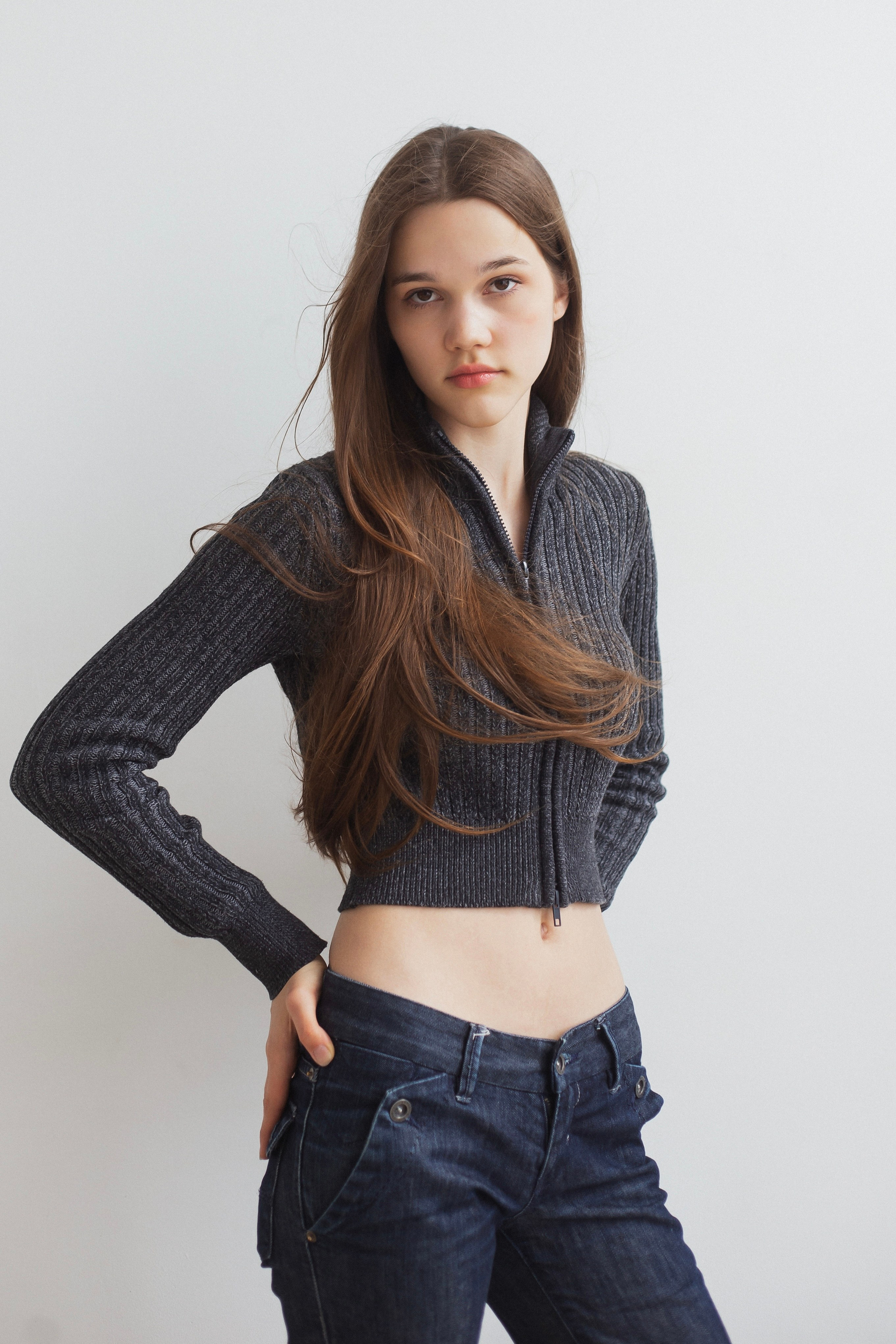 BOOK. MONSTERA MODELS
