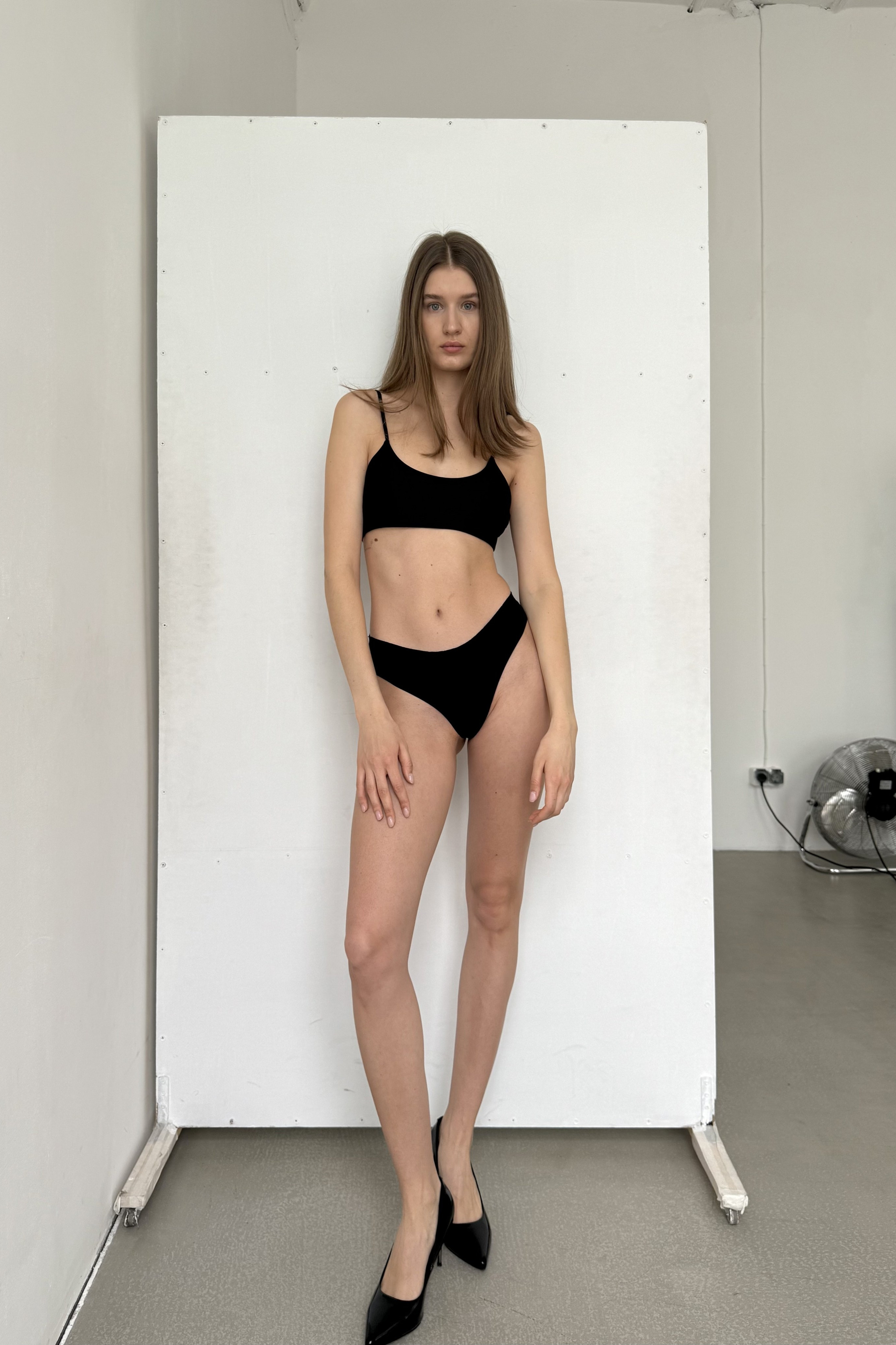 SNAPS. MONSTERA MODELS