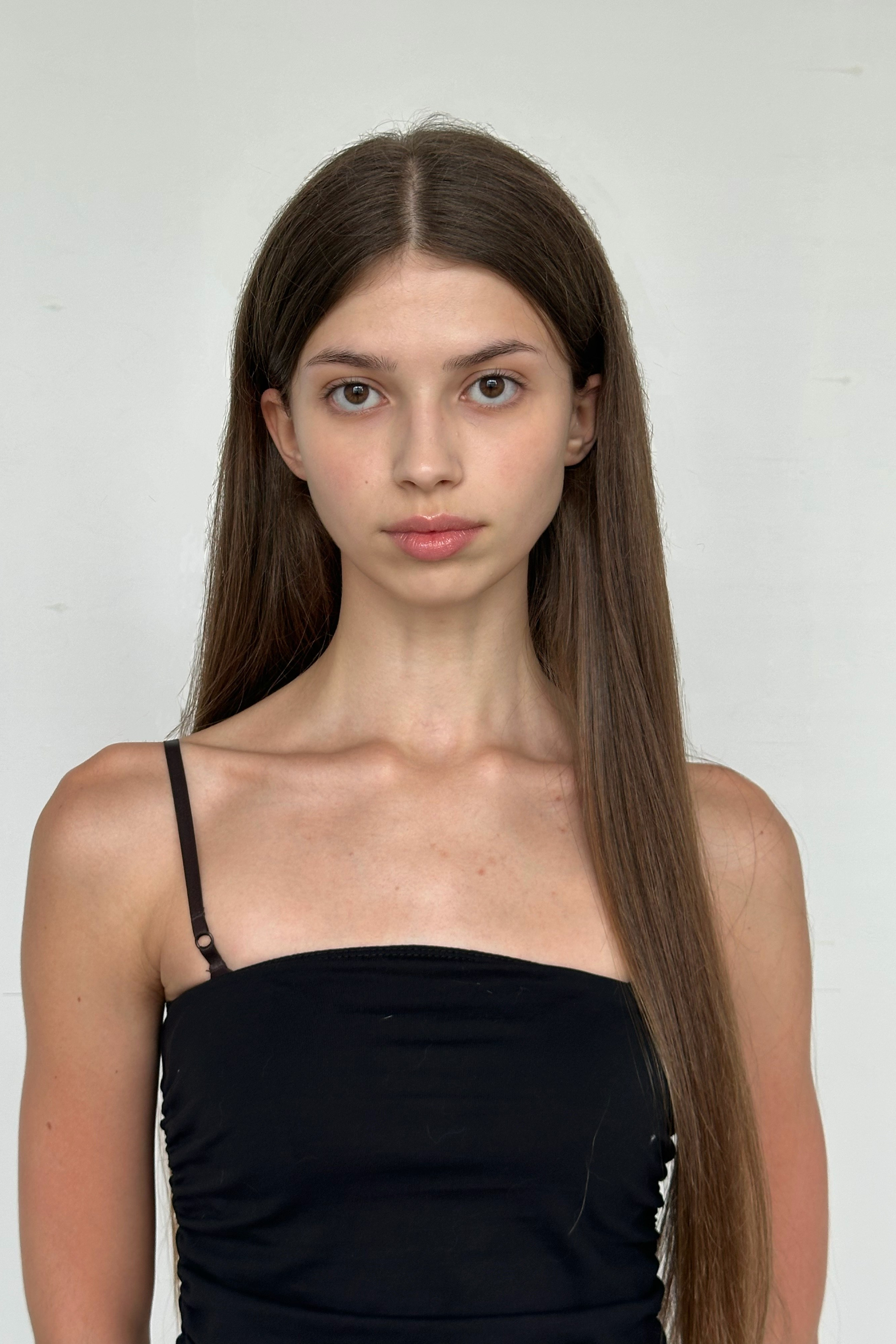 SNAPS. MONSTERA MODELS
