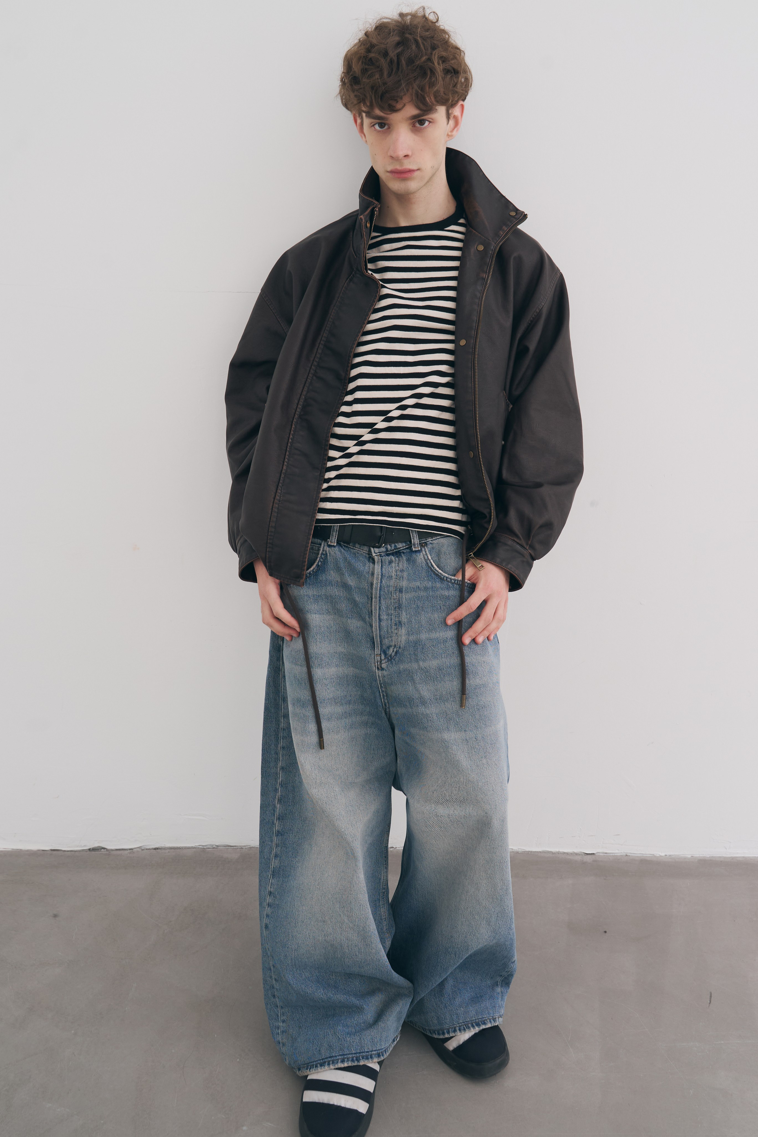 BOOK. MONSTERA MODELS