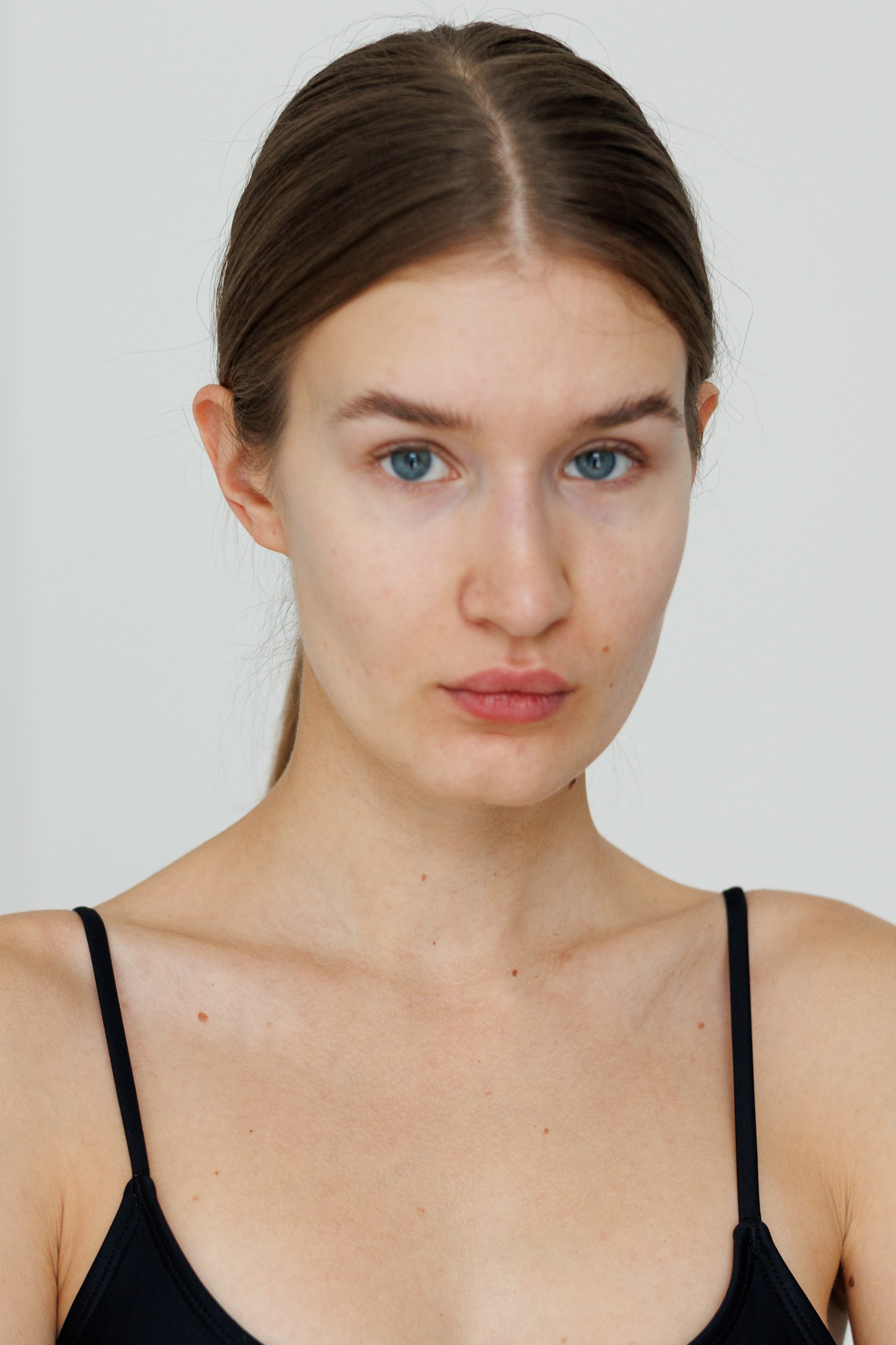 SNAPS. MONSTERA MODELS