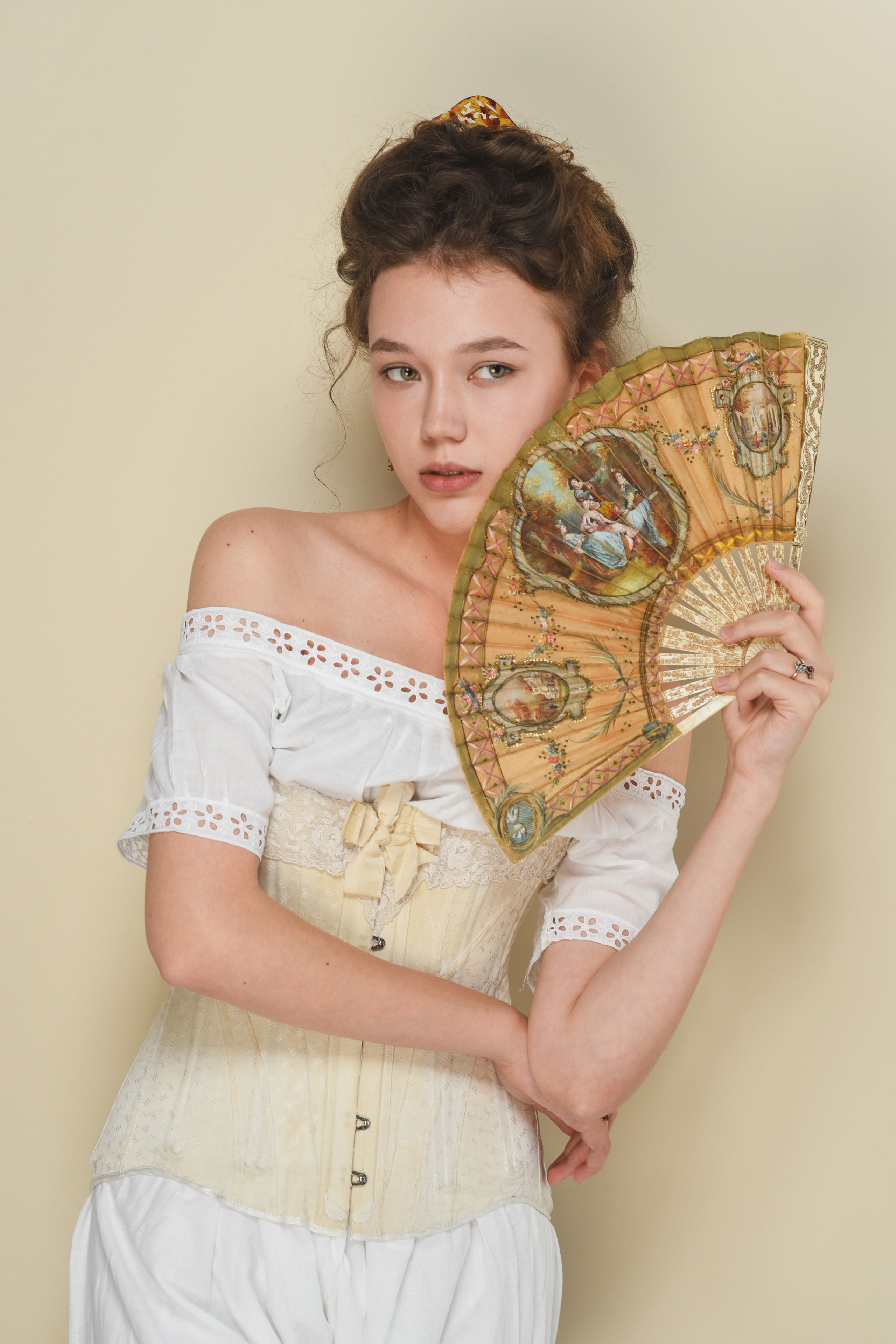 BOOK. MONSTERA MODELS