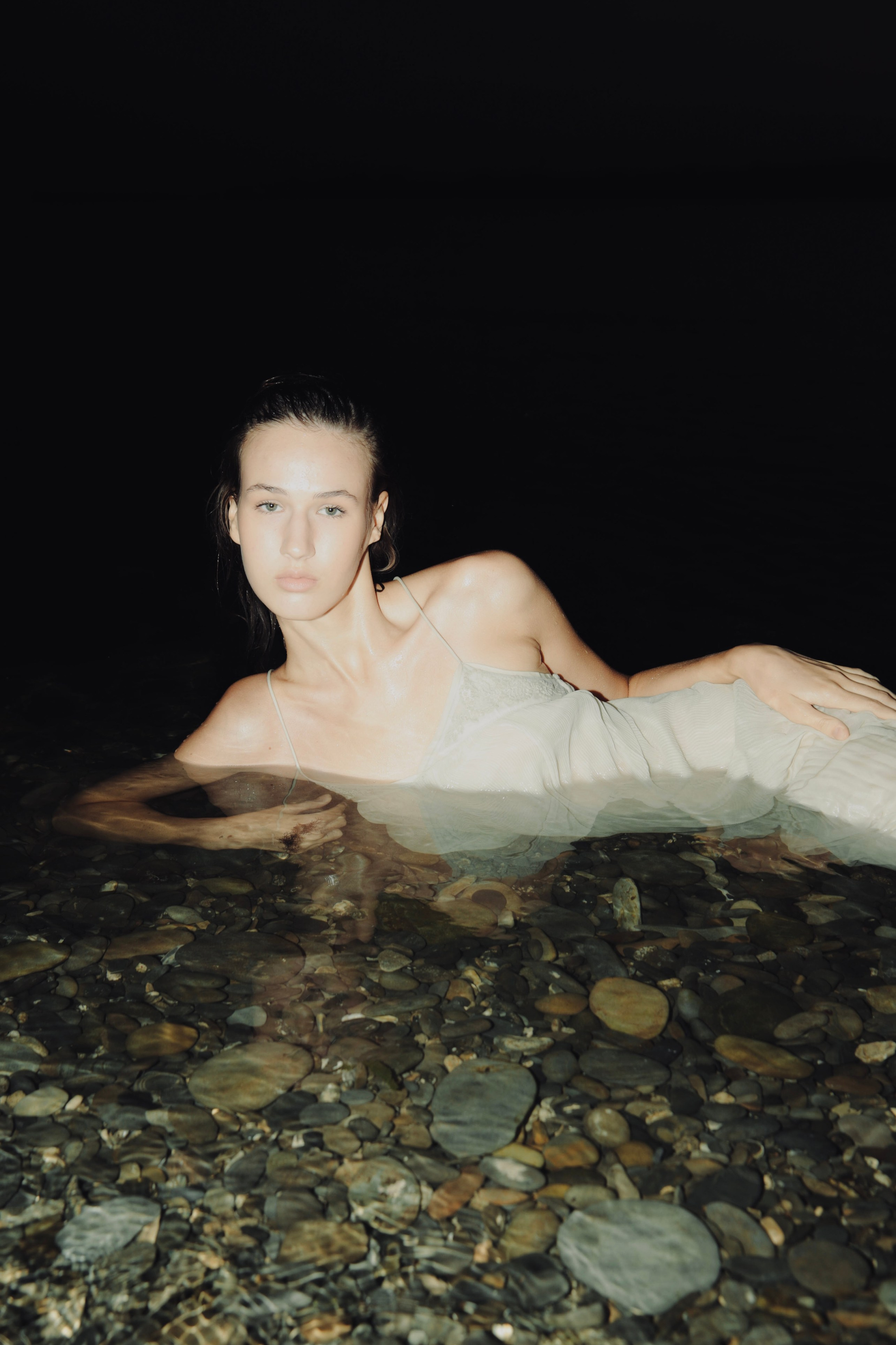 BOOK. MONSTERA MODELS