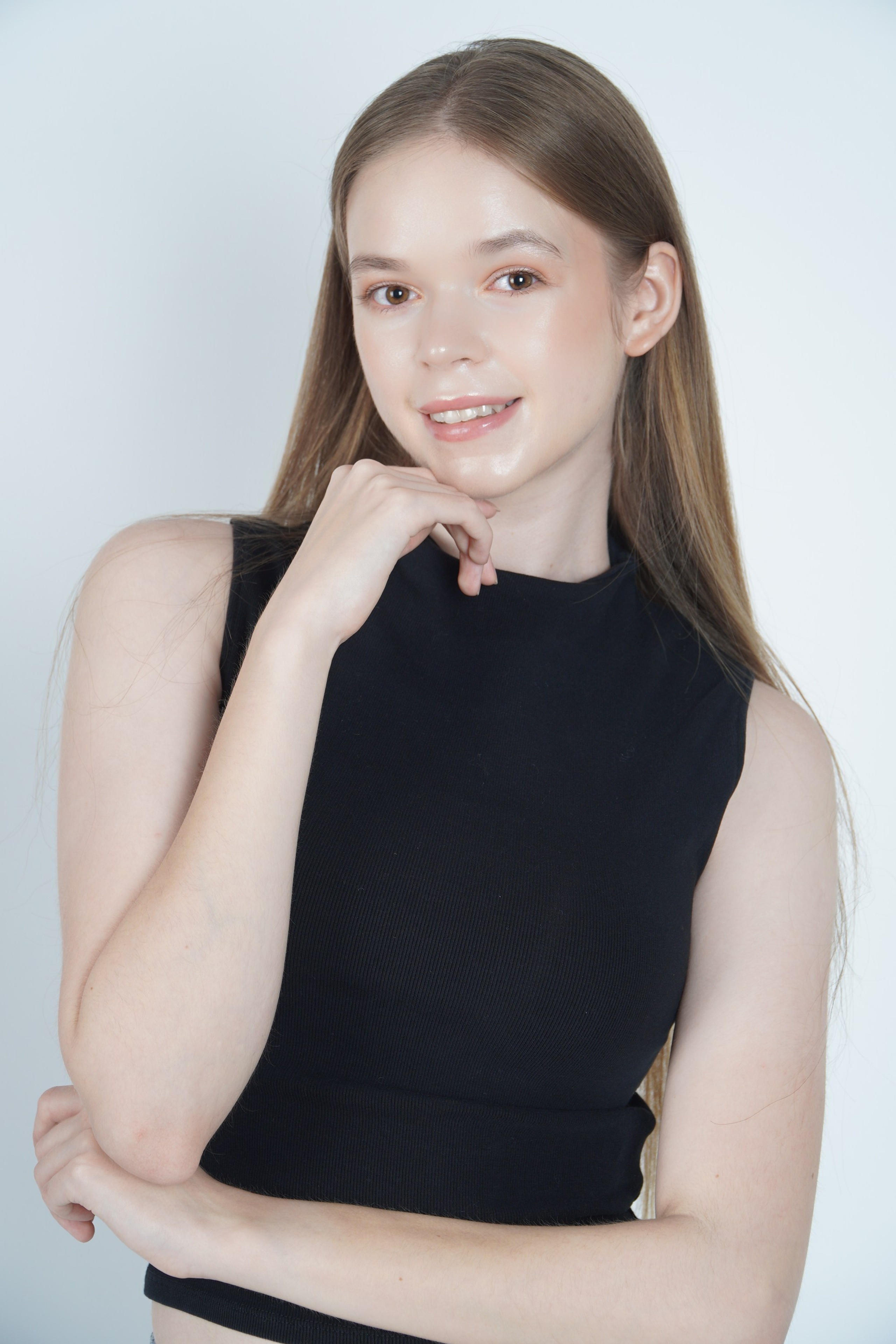 SNAPS. MONSTERA MODELS