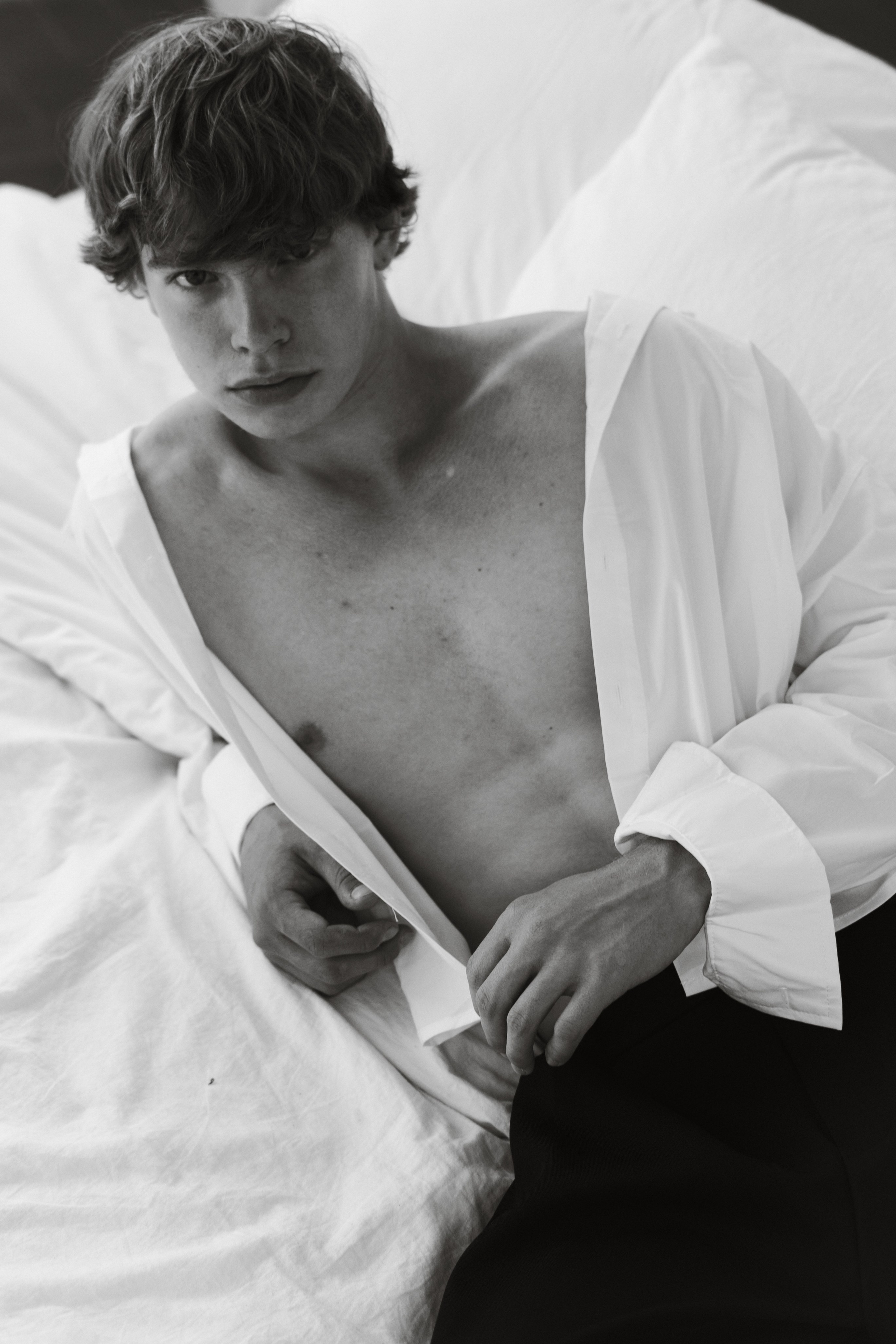 BOOK. MONSTERA MODELS