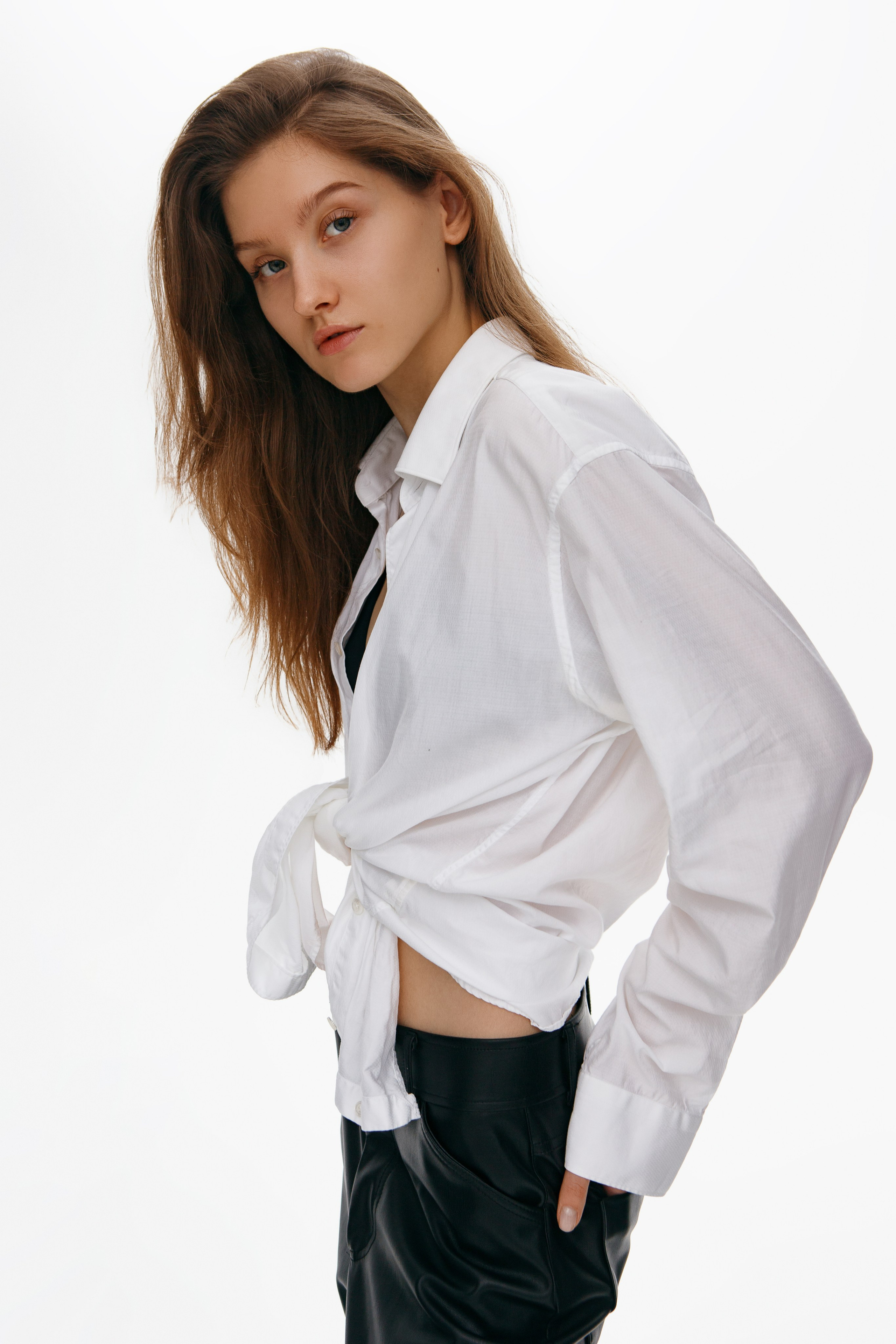 BOOK. MONSTERA MODELS