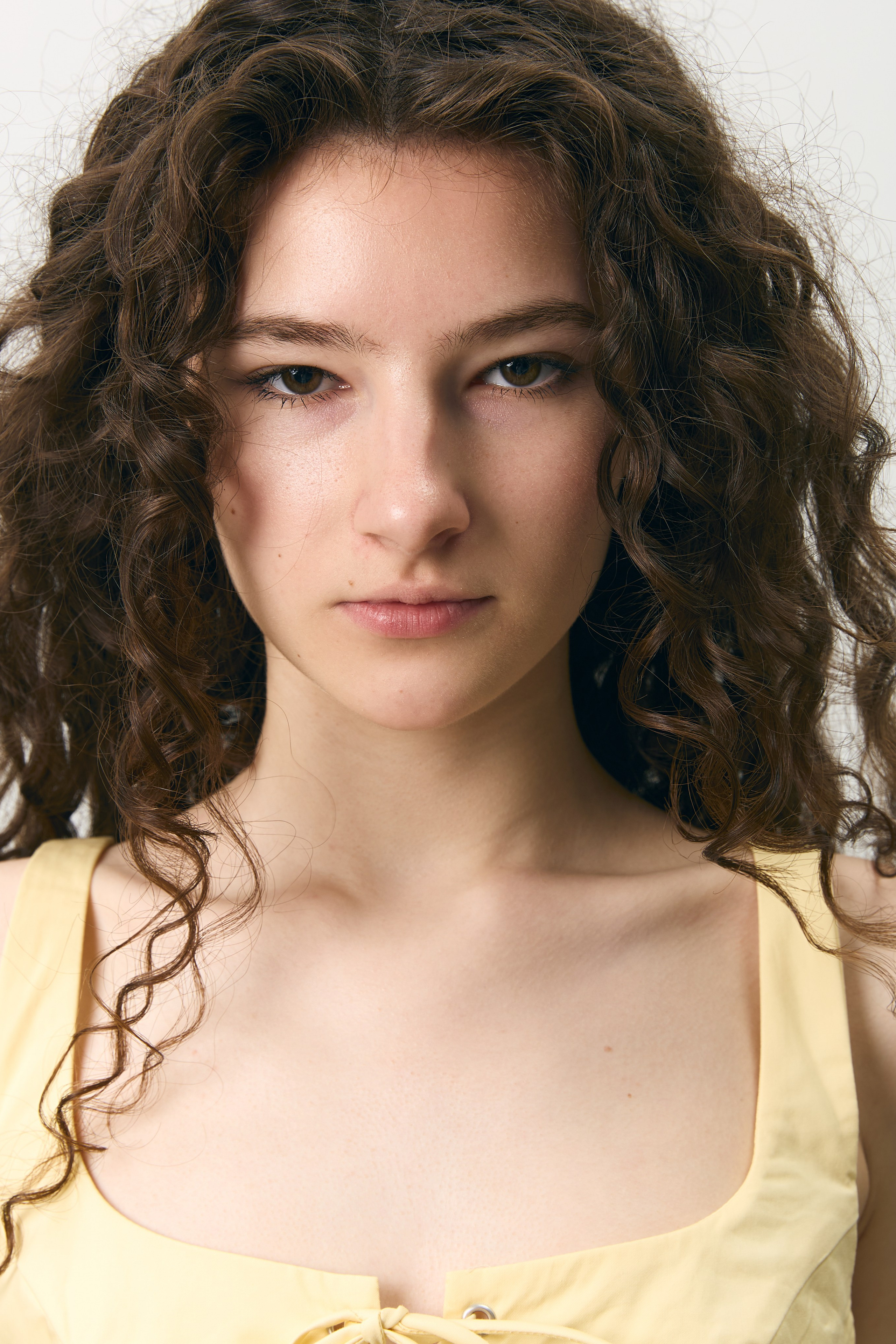 BOOK. MONSTERA MODELS