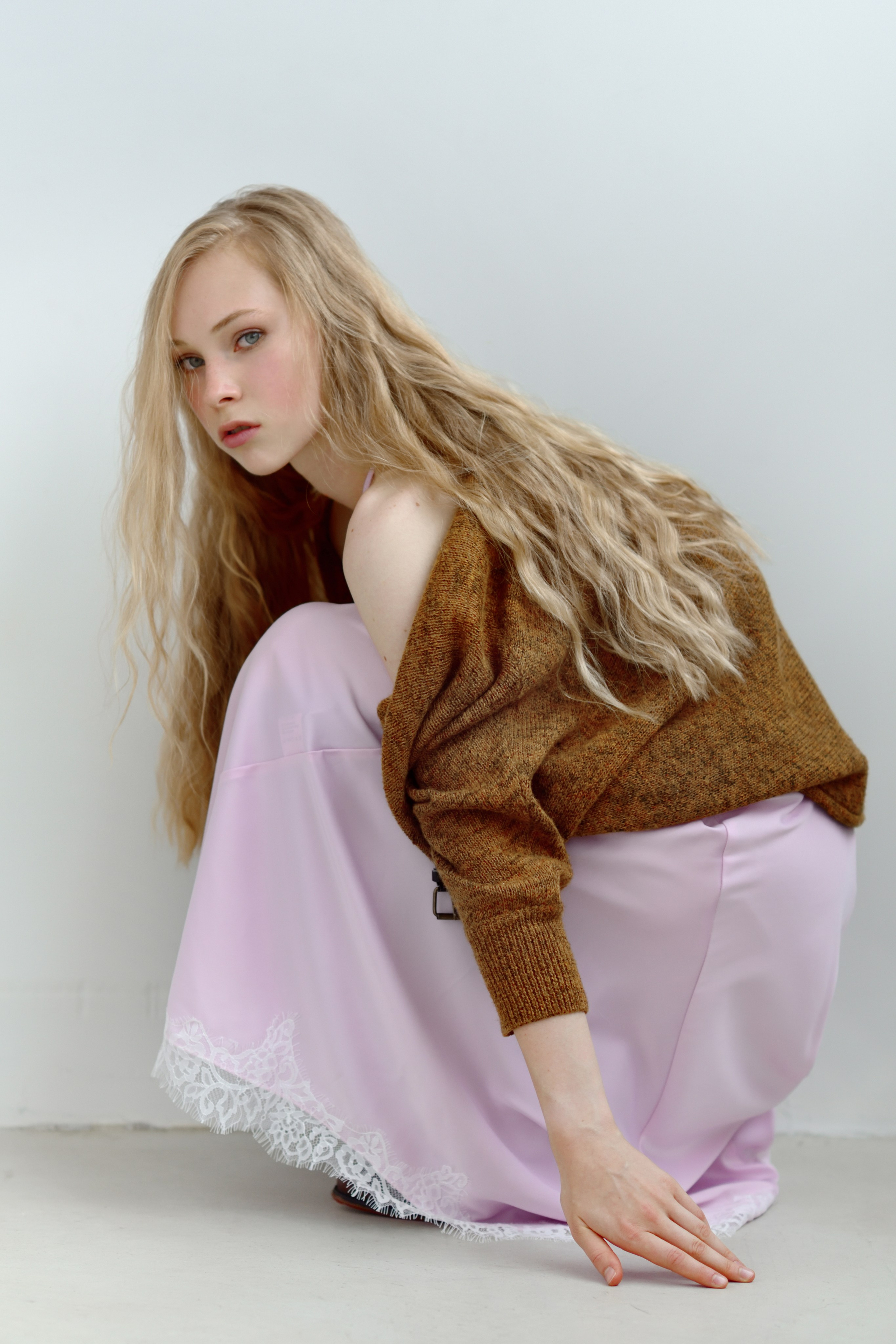 BOOK. MONSTERA MODELS