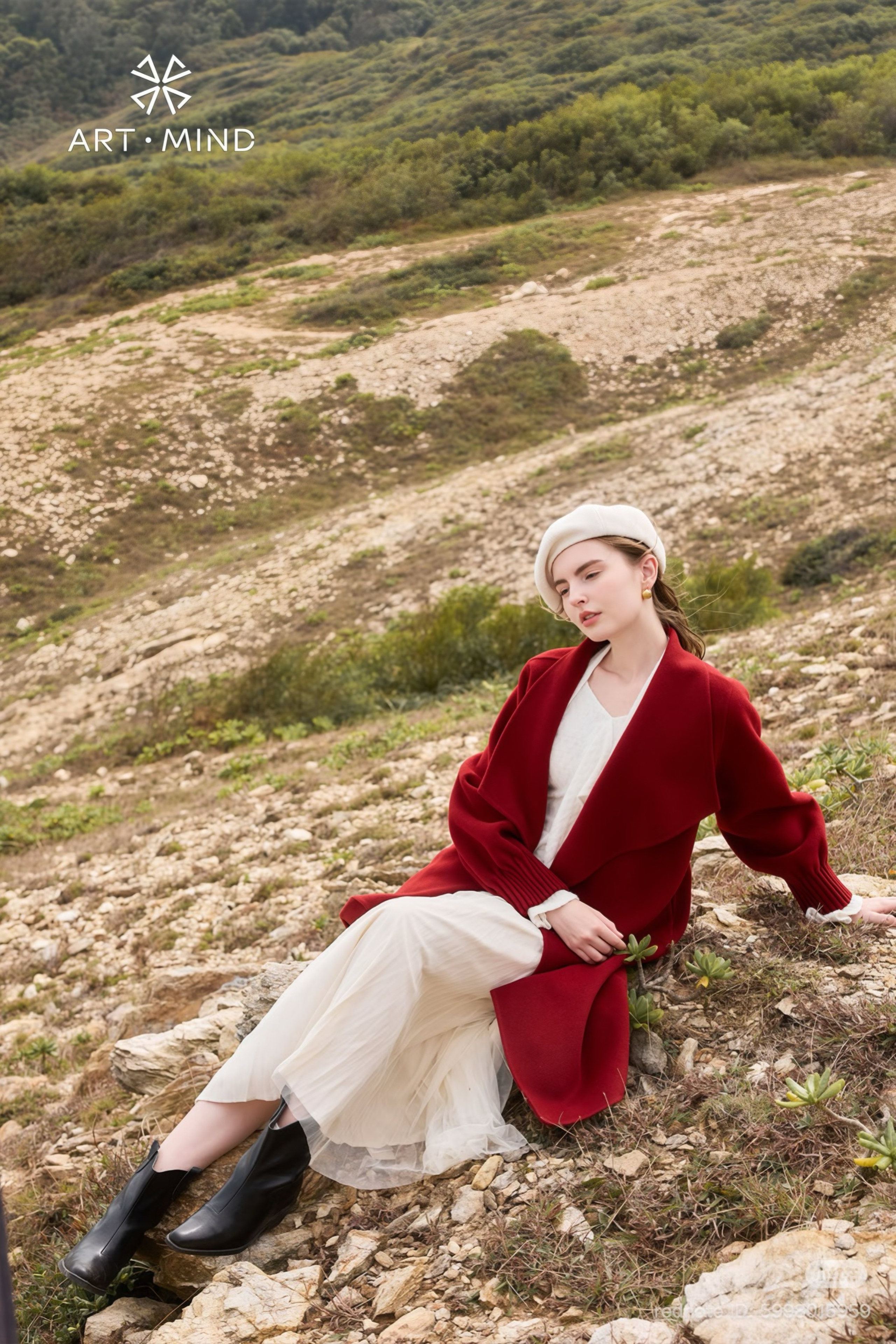 BOOK. MONSTERA MODELS