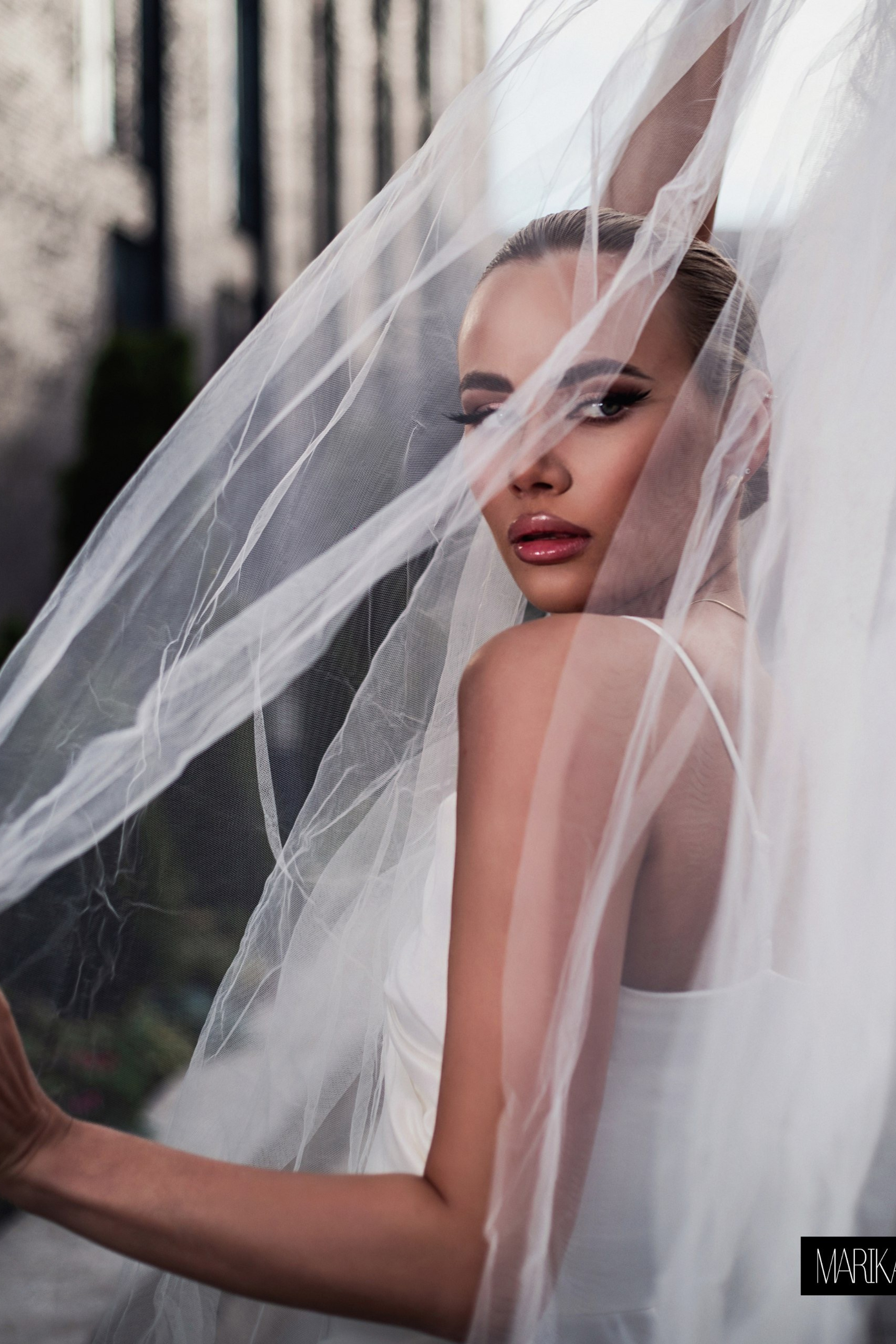 BOOK. MONSTERA MODELS