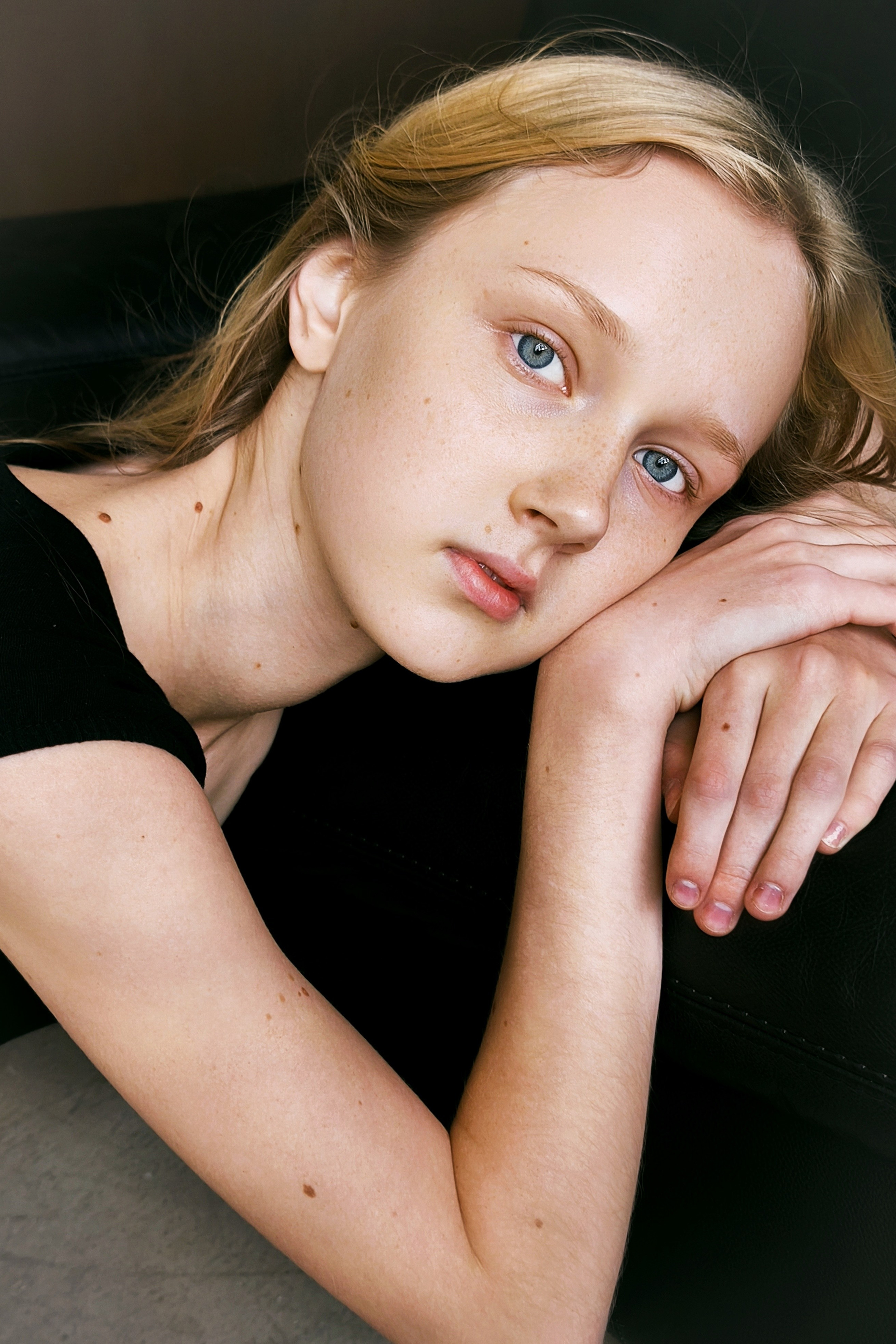 Book. MONSTERA MODELS