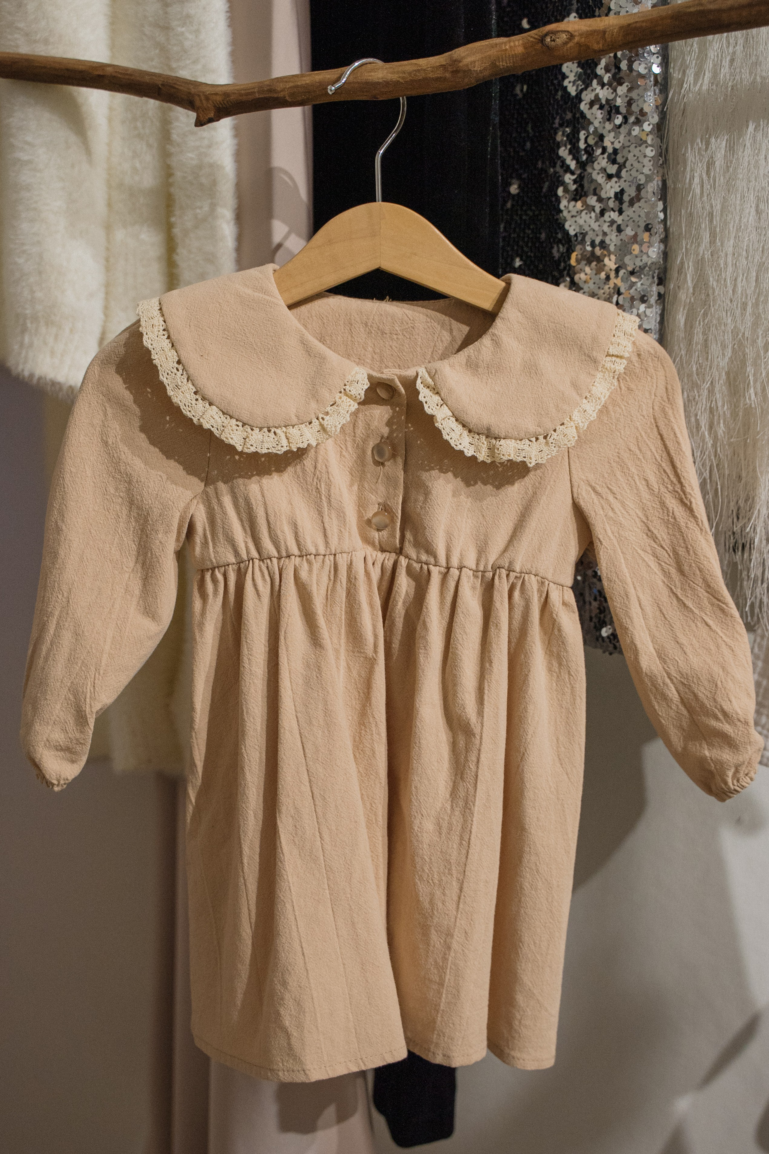 ПЛАТЬЕ БЕЖЕВОЕ 80. Фотостудия в Люберцах