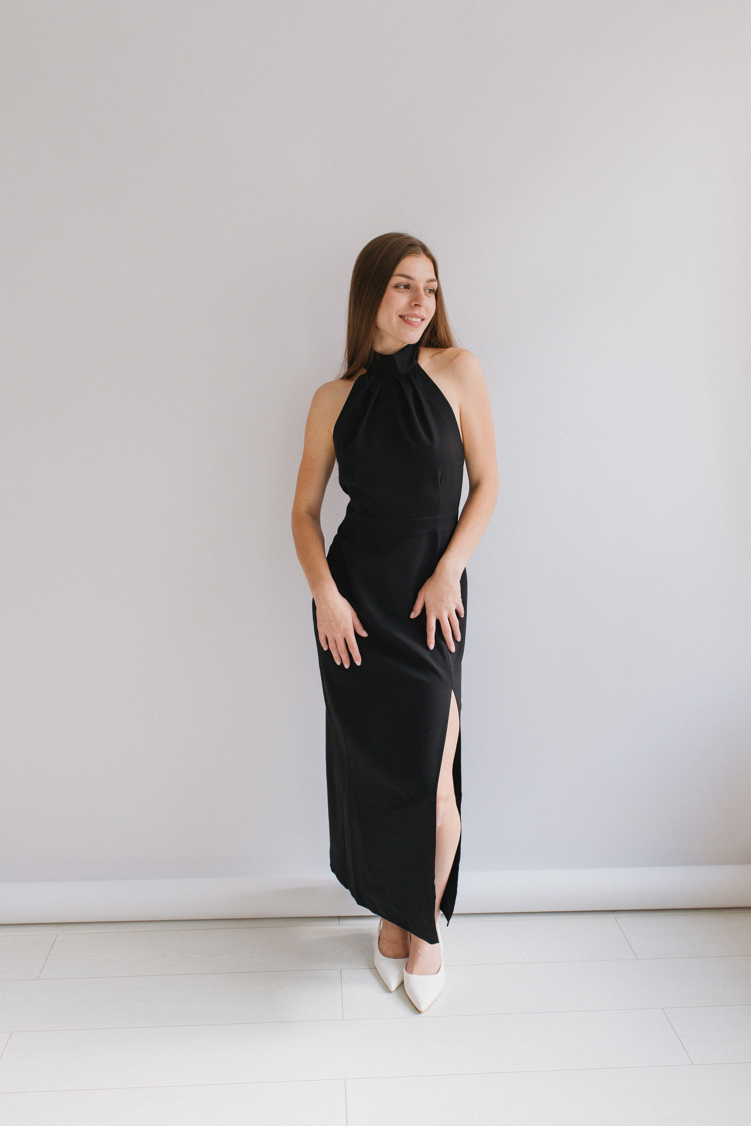 ПЛАТЬЕ ВЕЧЕРНЕЕ С ОТКРЫТОЙ СПИНОЙ. Фотостудия в Люберцах