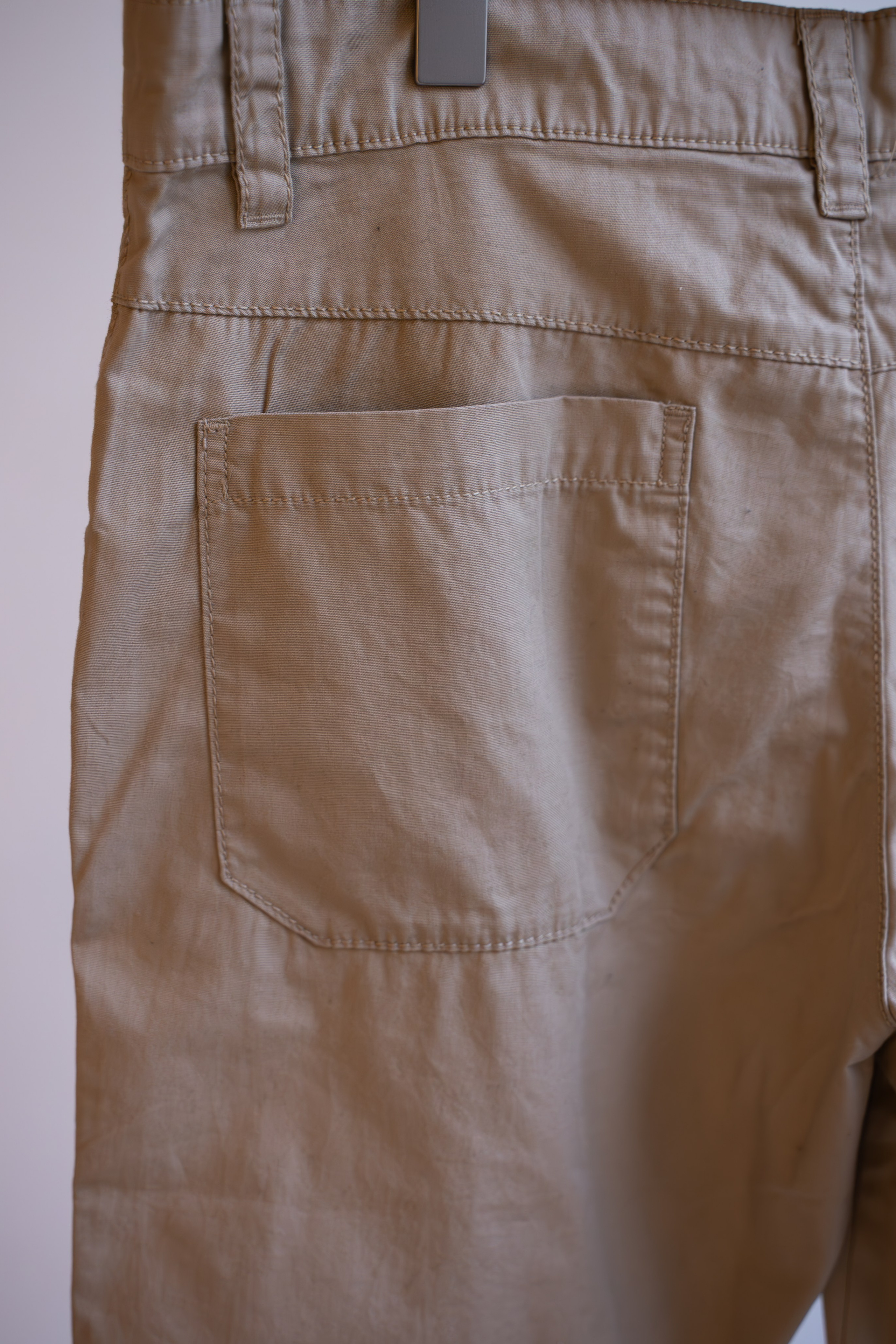 БЕЖЕВЫЕ БРЮКИ 50-52. Фотостудия в Люберцах