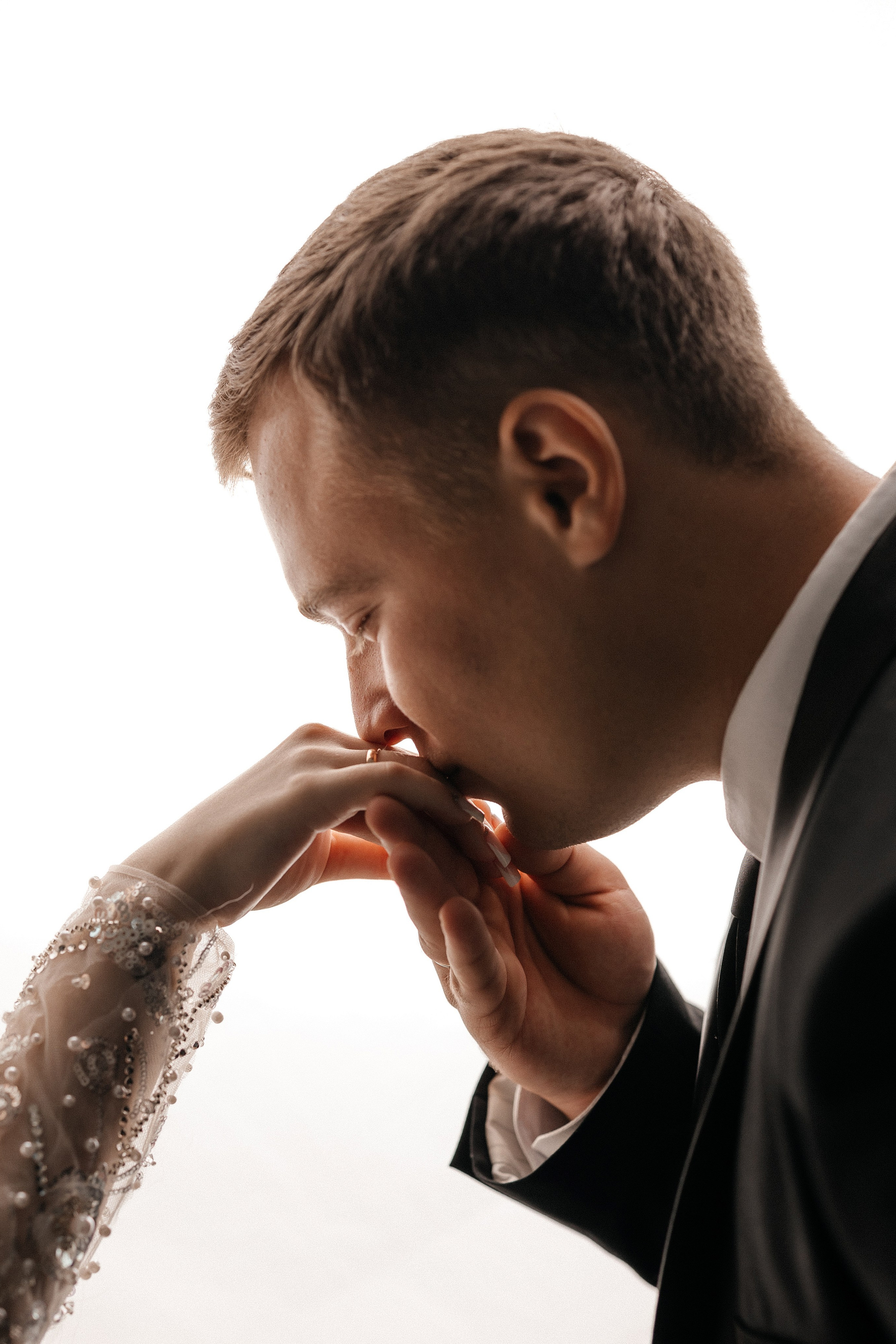 Анонсы. Свадебный и семейный фотограф в Омске Евгения Хакимова