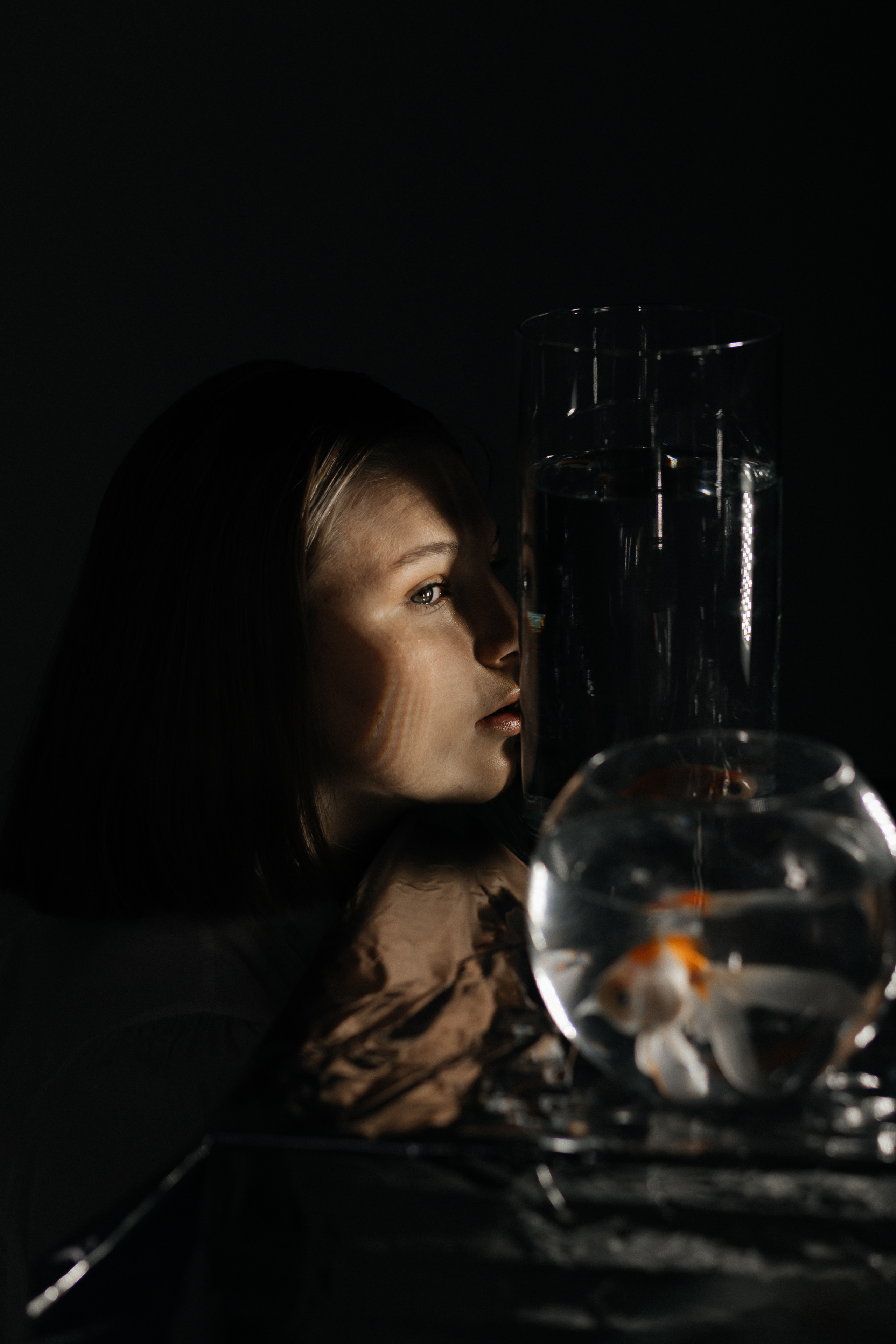 Проект с рыбками для модельного агенства. Фотограф в Москве