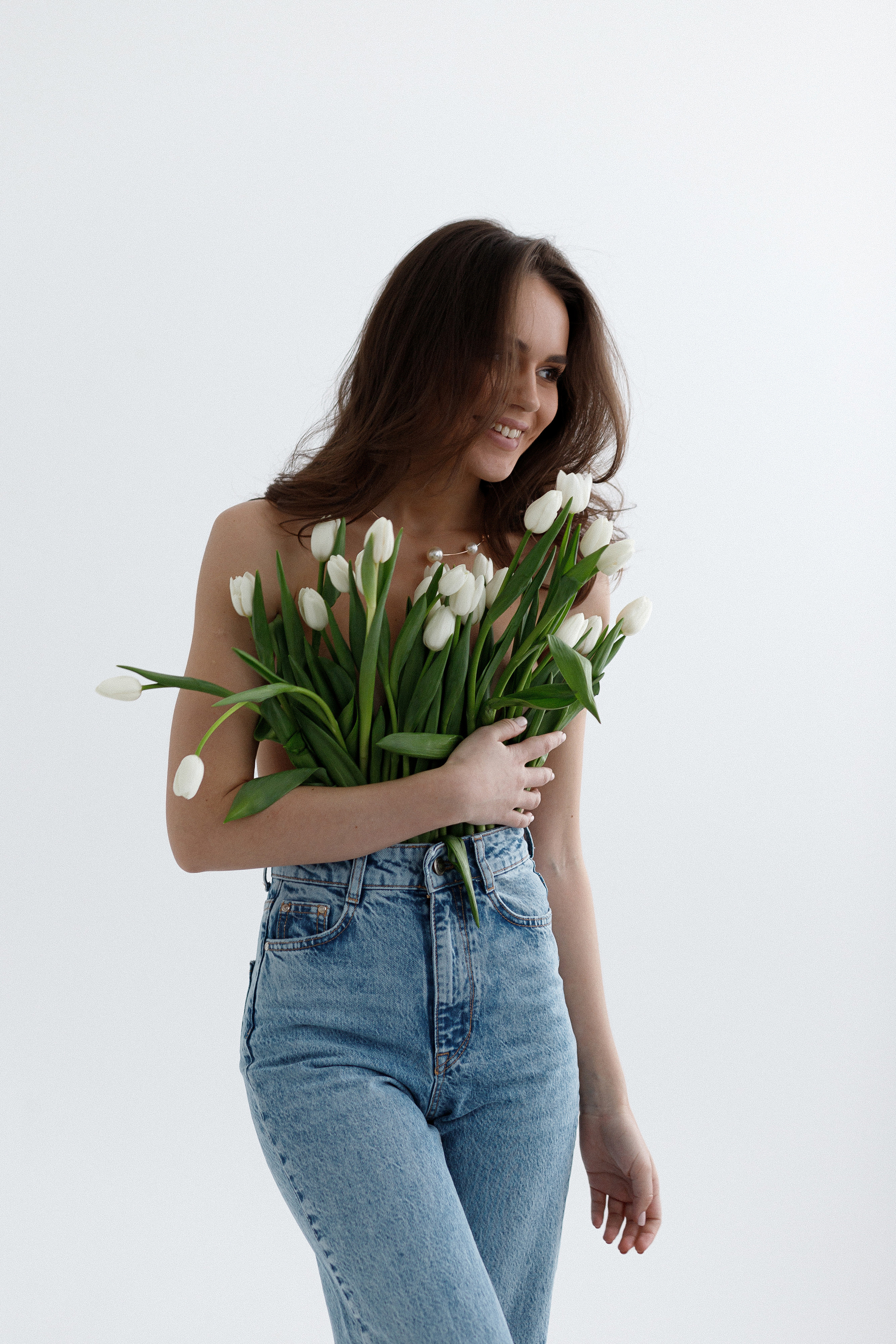 Юлия и тюльпаны. Фотограф в Москве