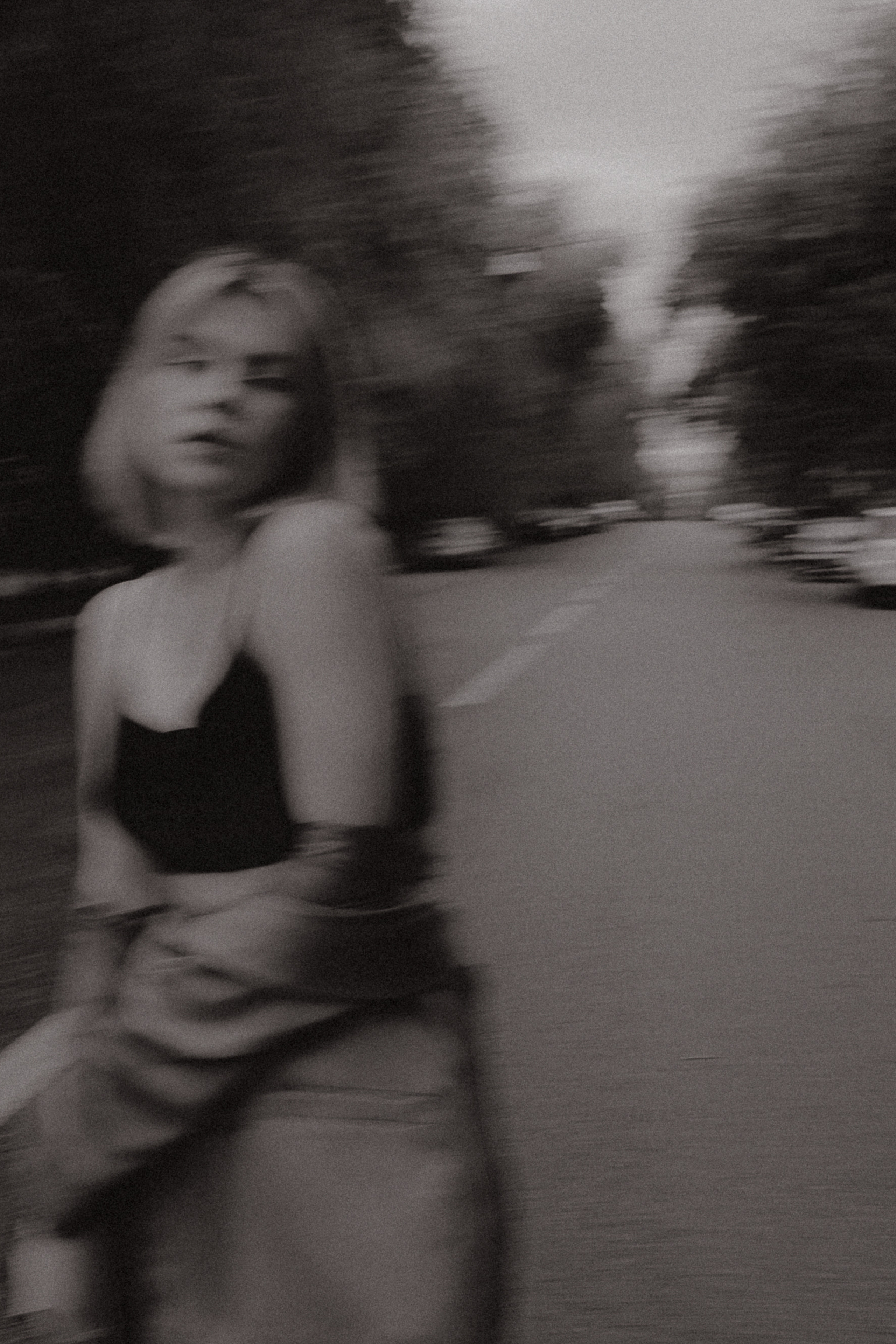 Дарья и дождь. Фотограф в Москве