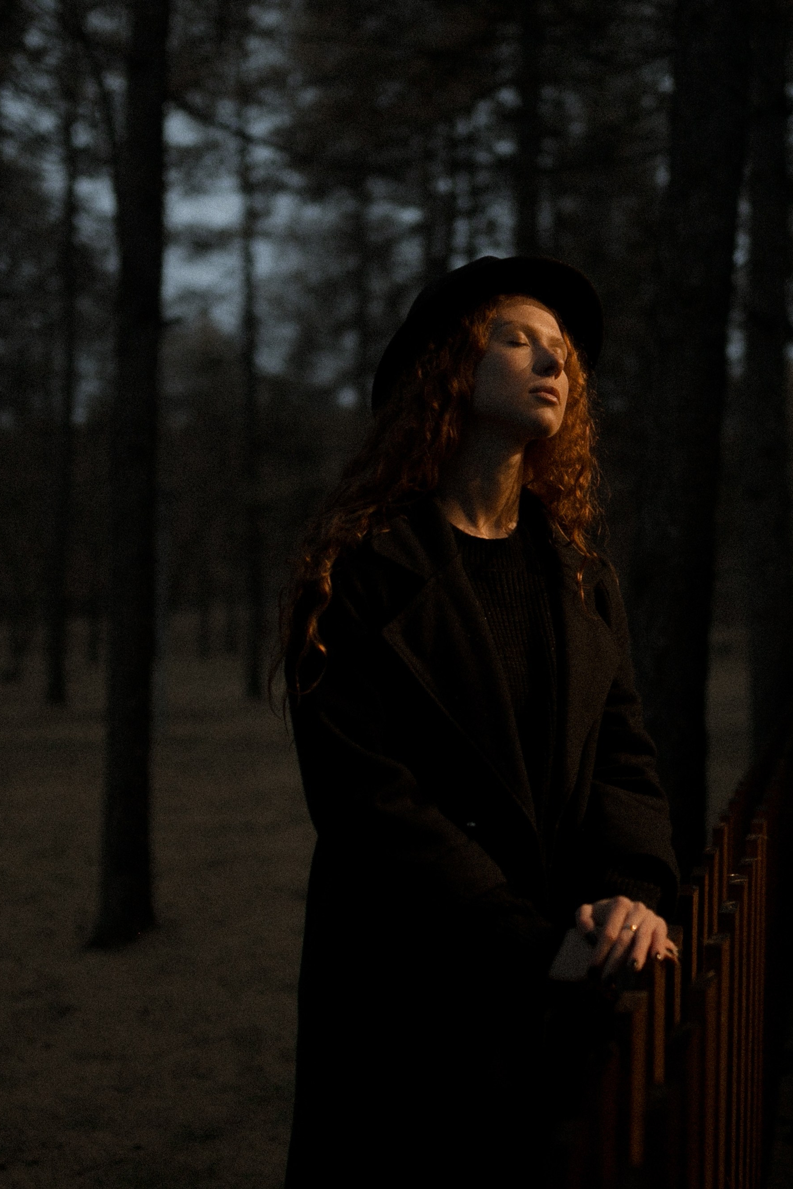 Полина. Шляпа. Дождь. Фотограф в Москве