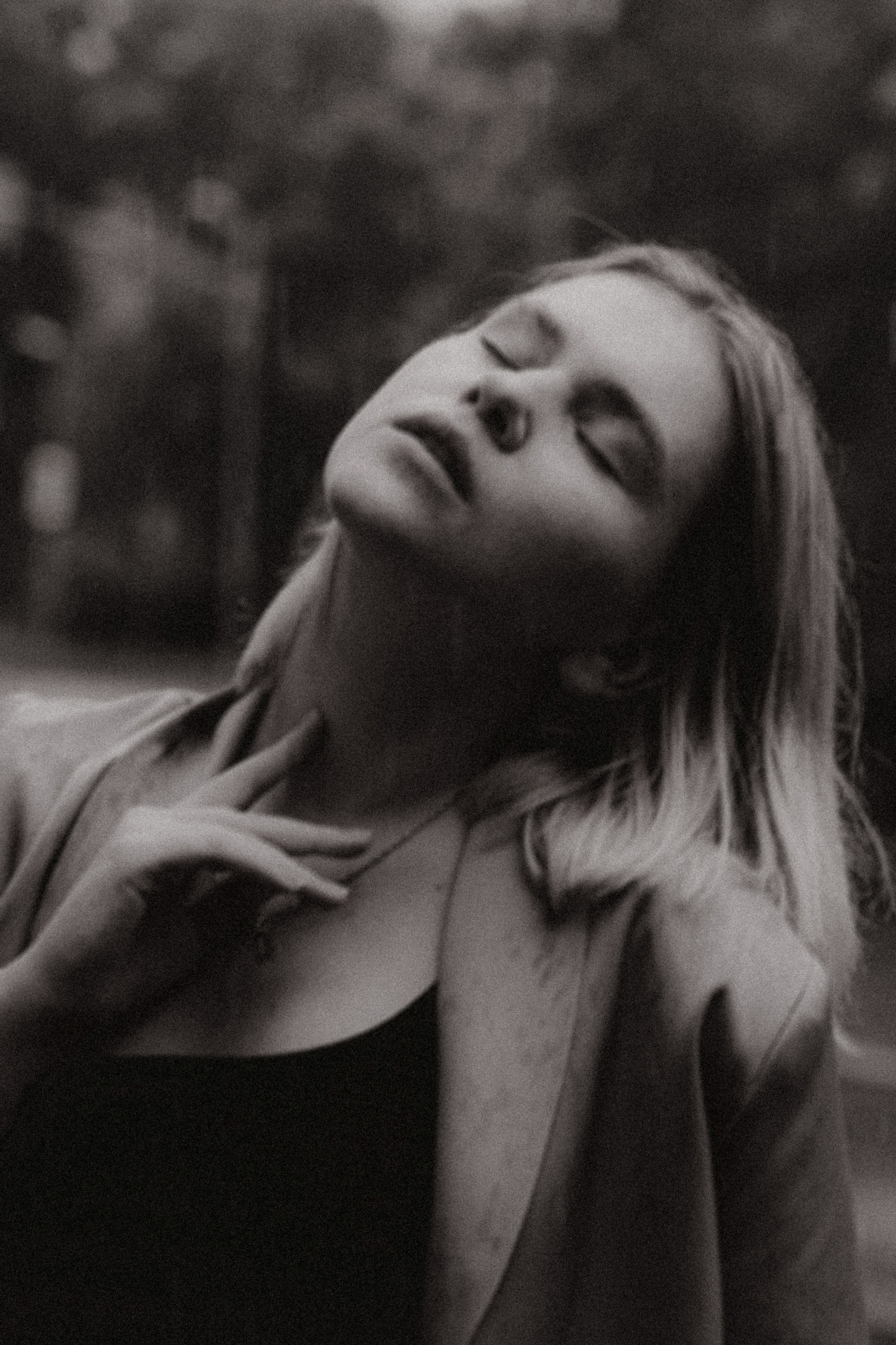 Дарья и дождь. Фотограф в Москве